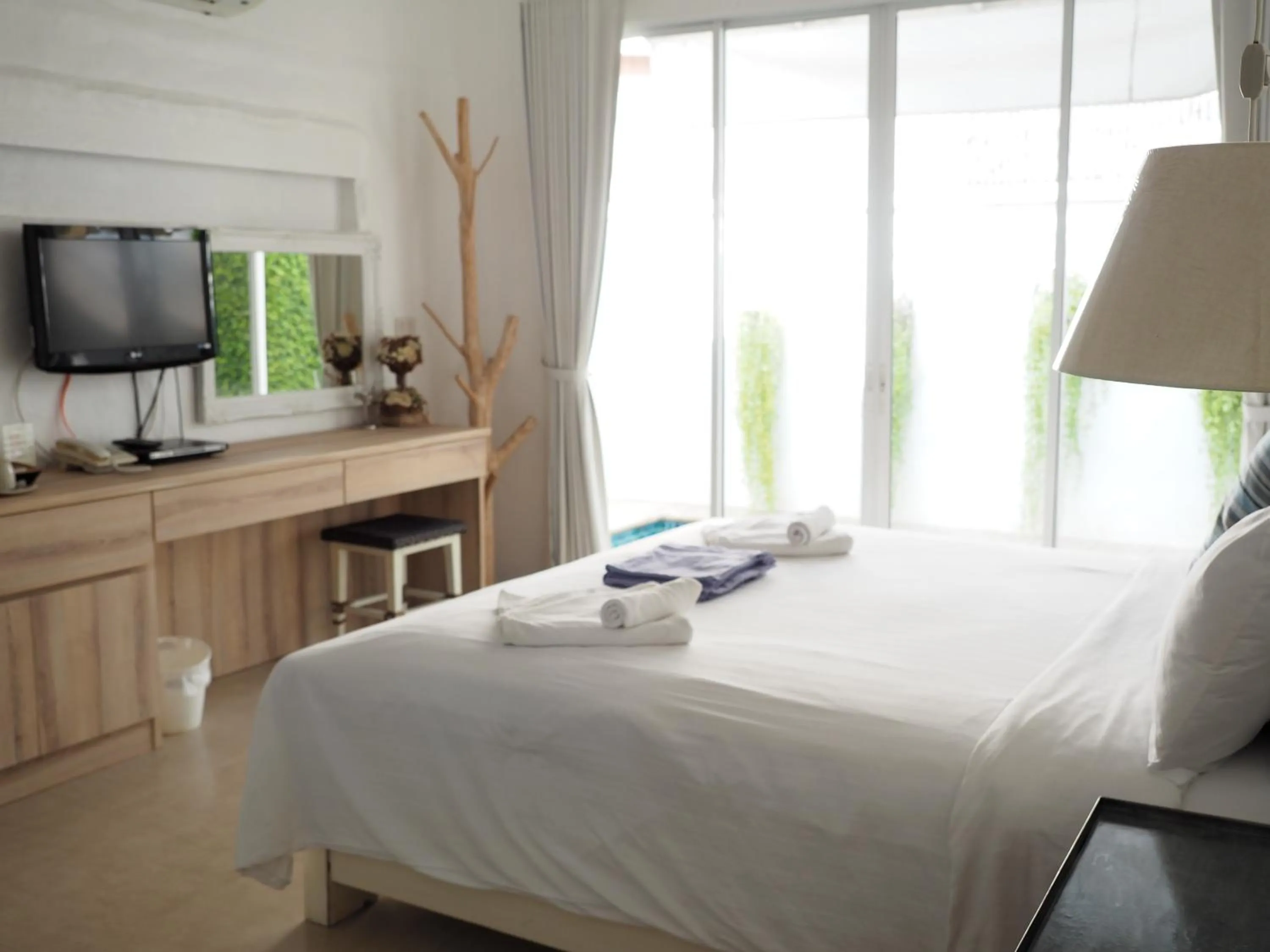 Bed in Costa Village Pool Villa