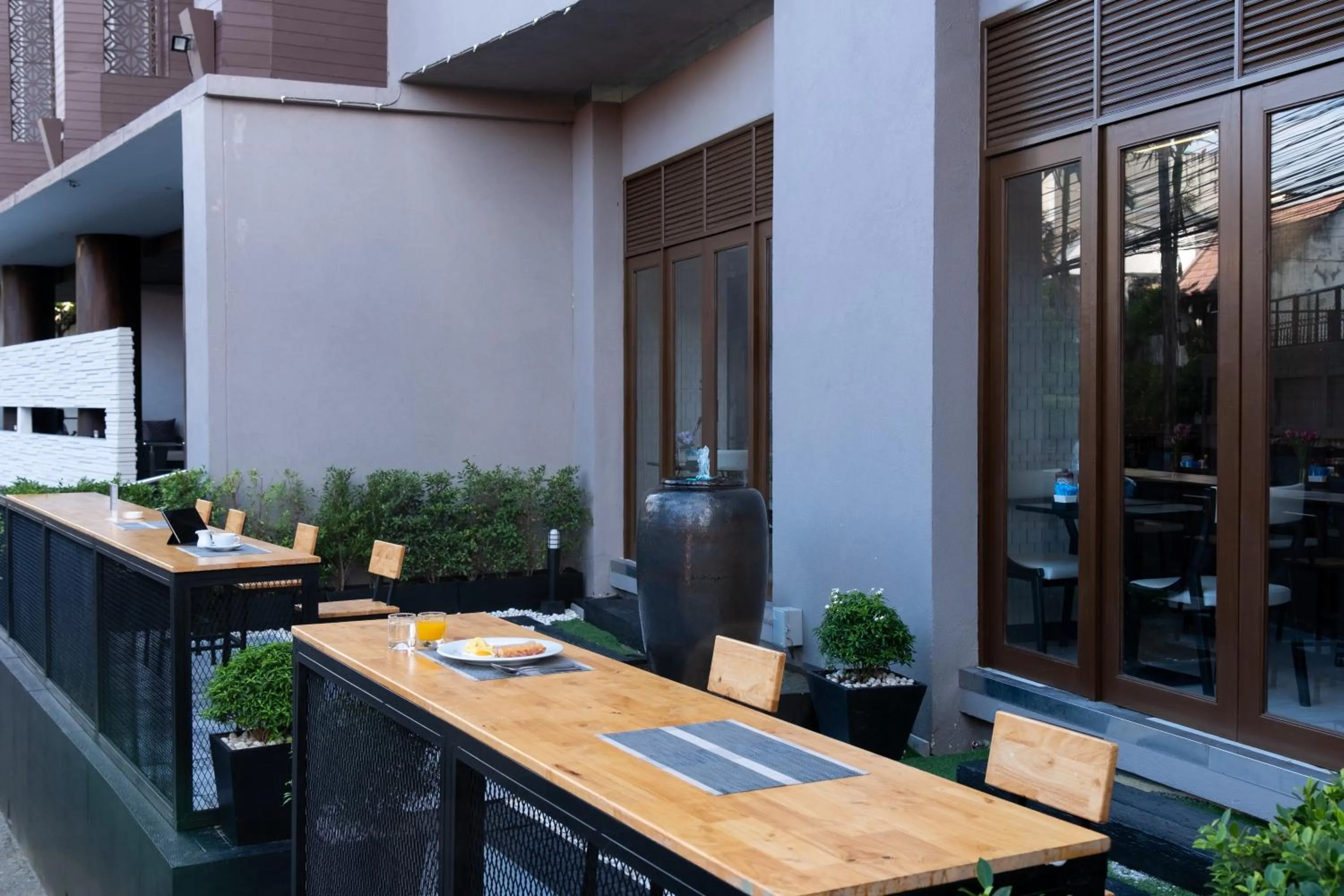 Restaurant/places to eat in De Chai Colonial Hotel & Spa - SHA Plus