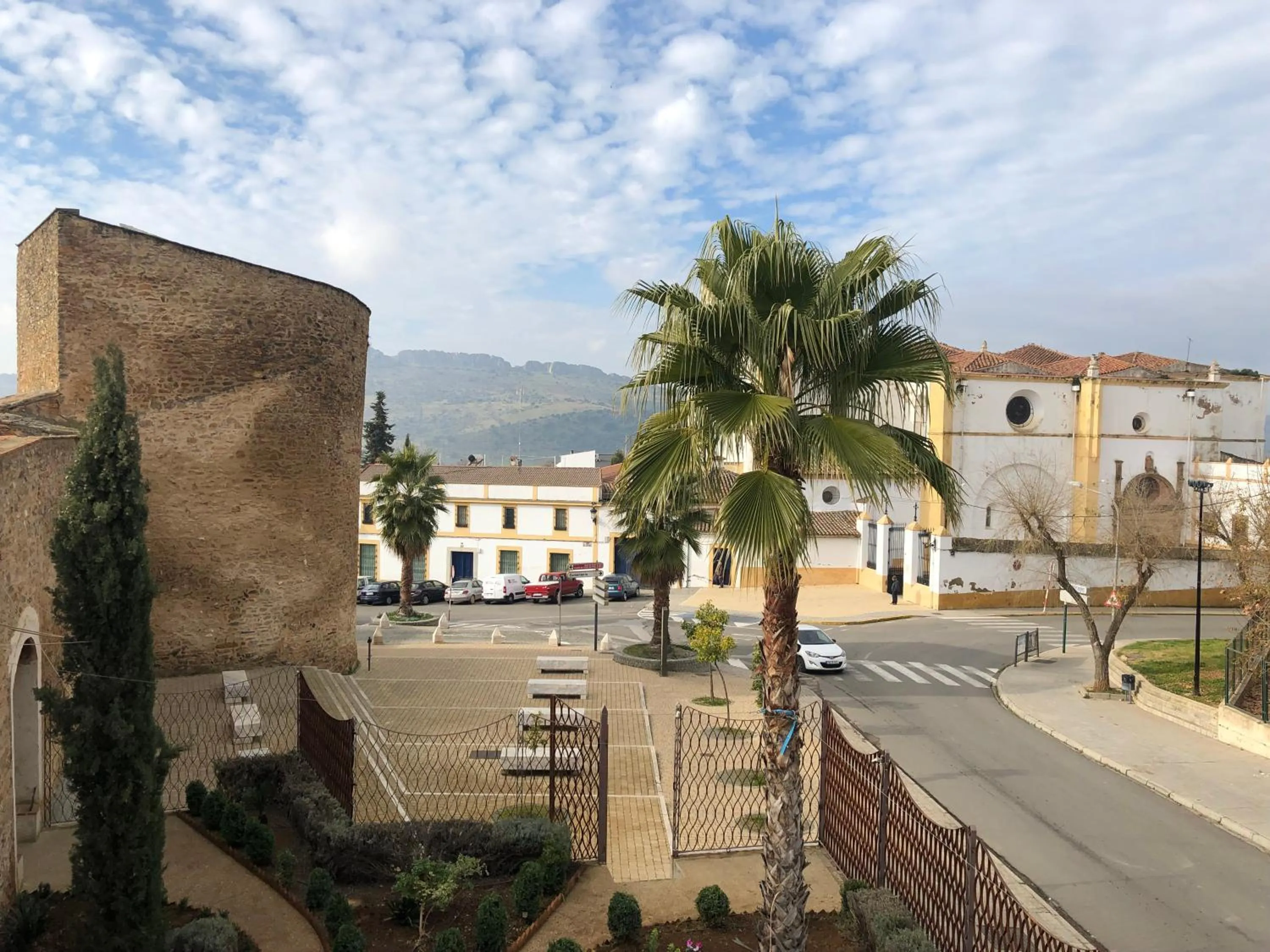 Garden view in Hotel La Muralla