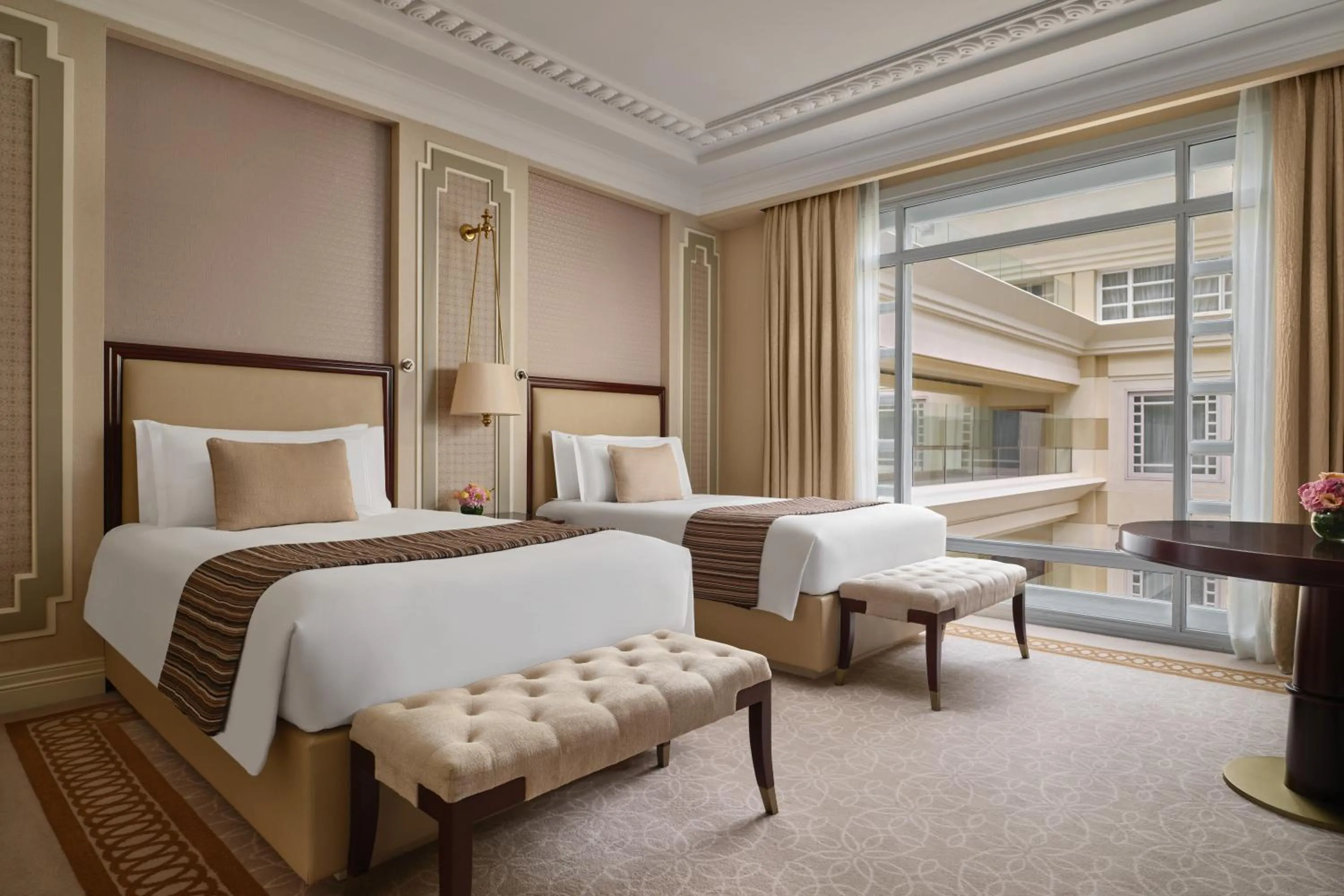 Bed in The Fullerton Hotel Singapore