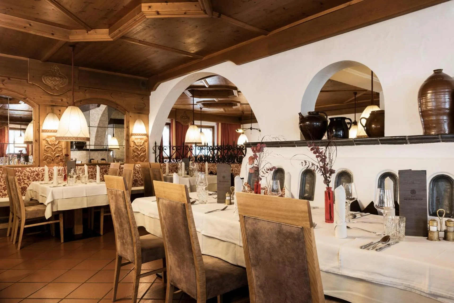 Restaurant/places to eat in Hotel Medrazerhof