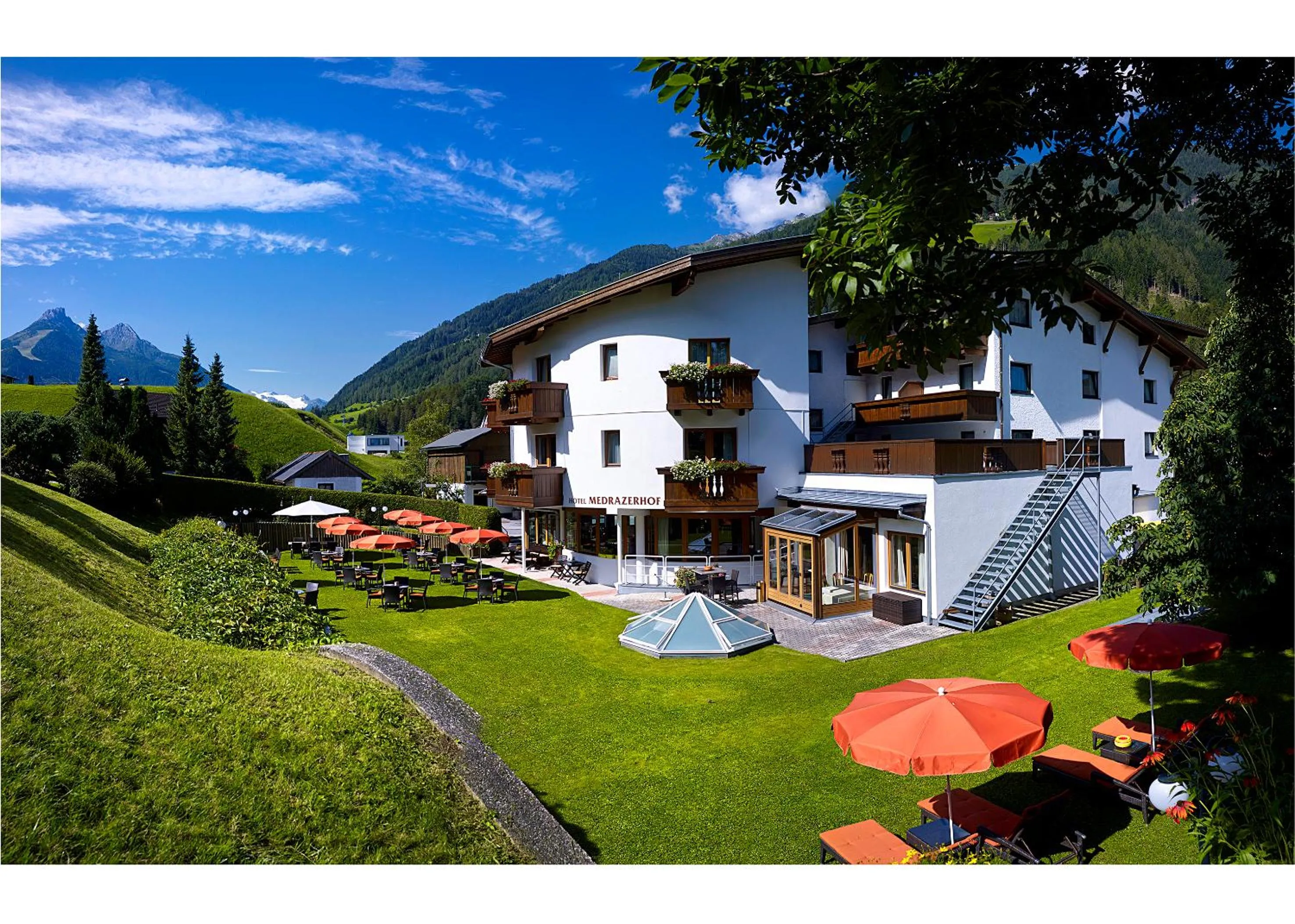 Facade/entrance in Hotel Medrazerhof