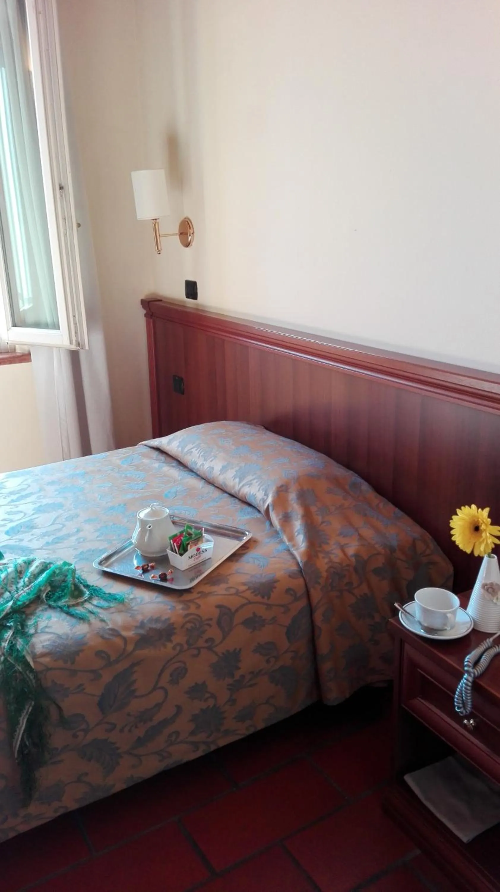 Photo of the whole room, Bed in Corte Degli Estensi