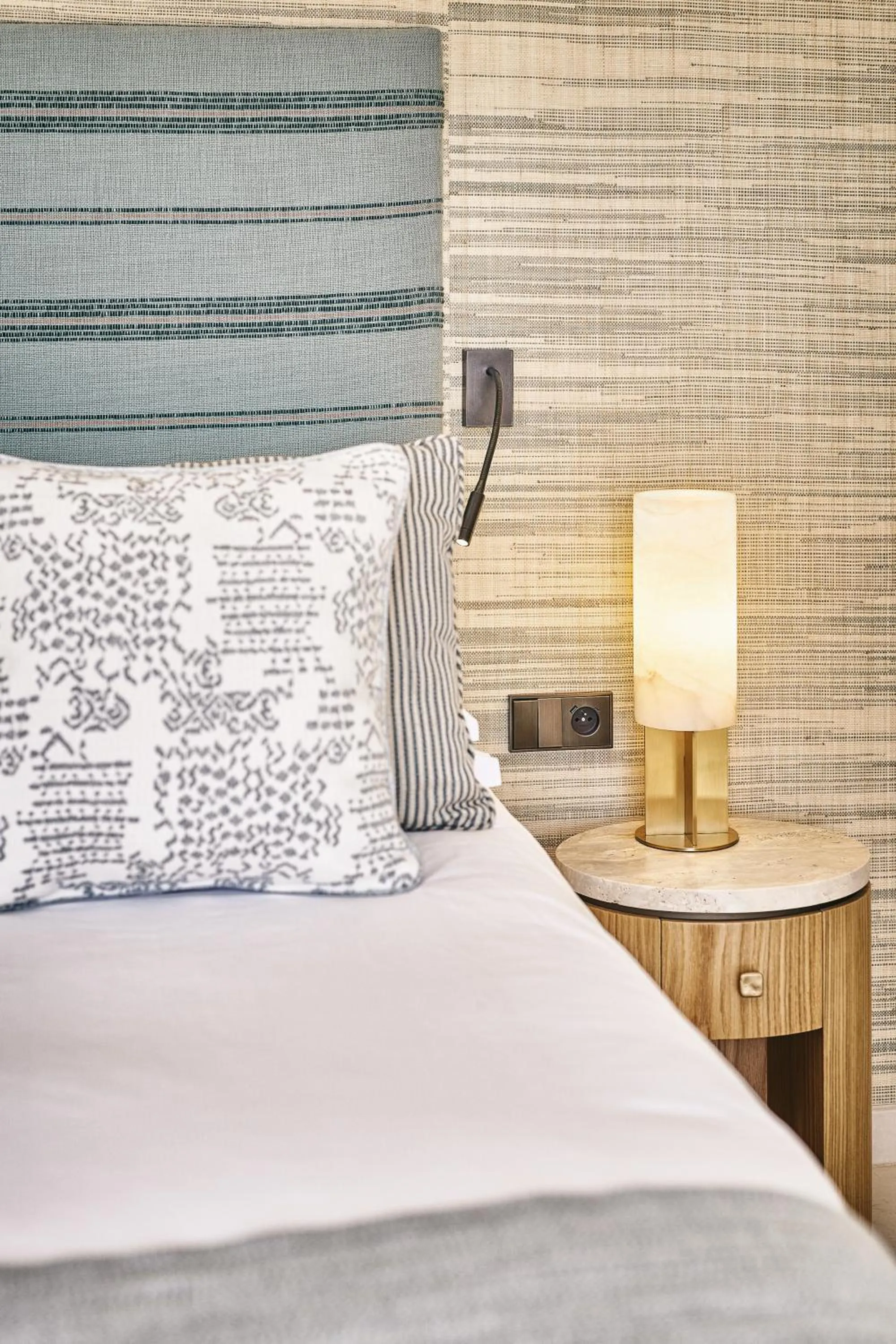 Decorative detail, Bed in La Ferme D'Augustin