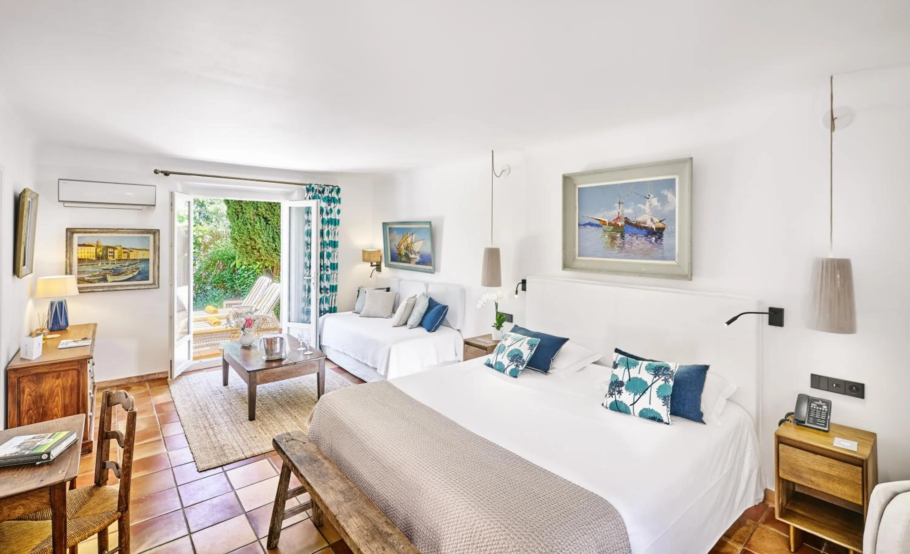Bedroom, Bed in La Ferme D'Augustin