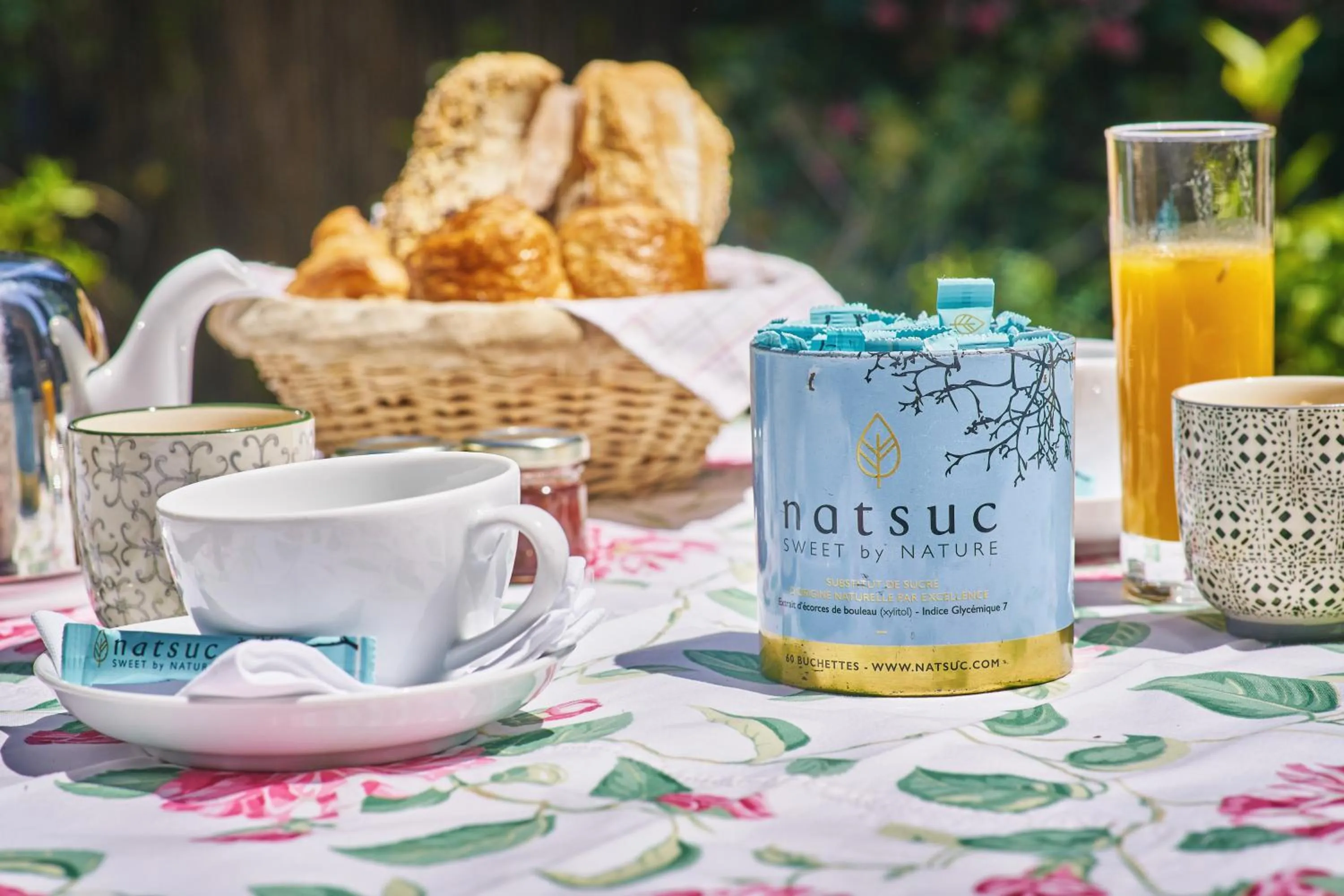 Food and drinks in La Ferme D'Augustin