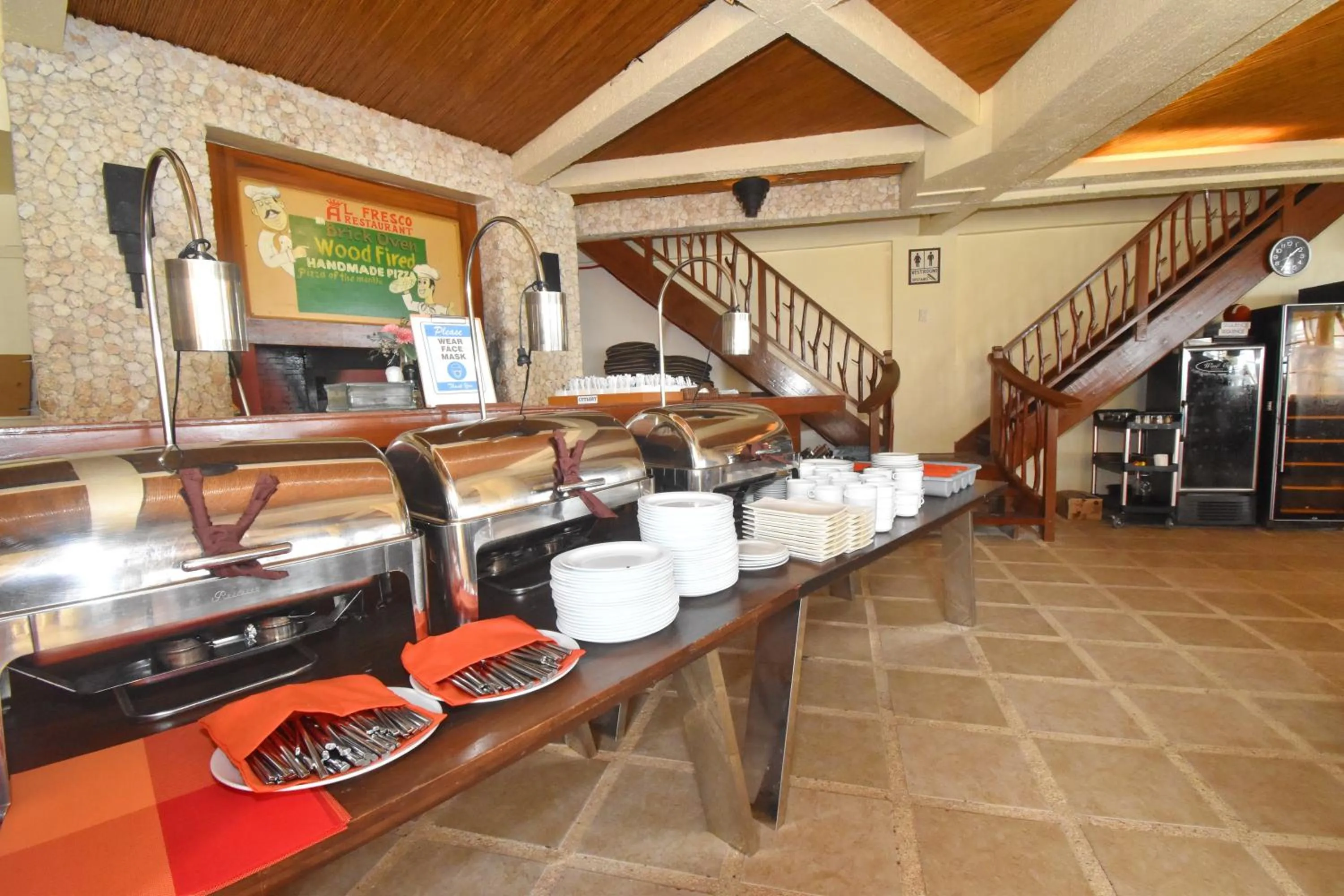 Restaurant/places to eat in Ambassador In Paradise