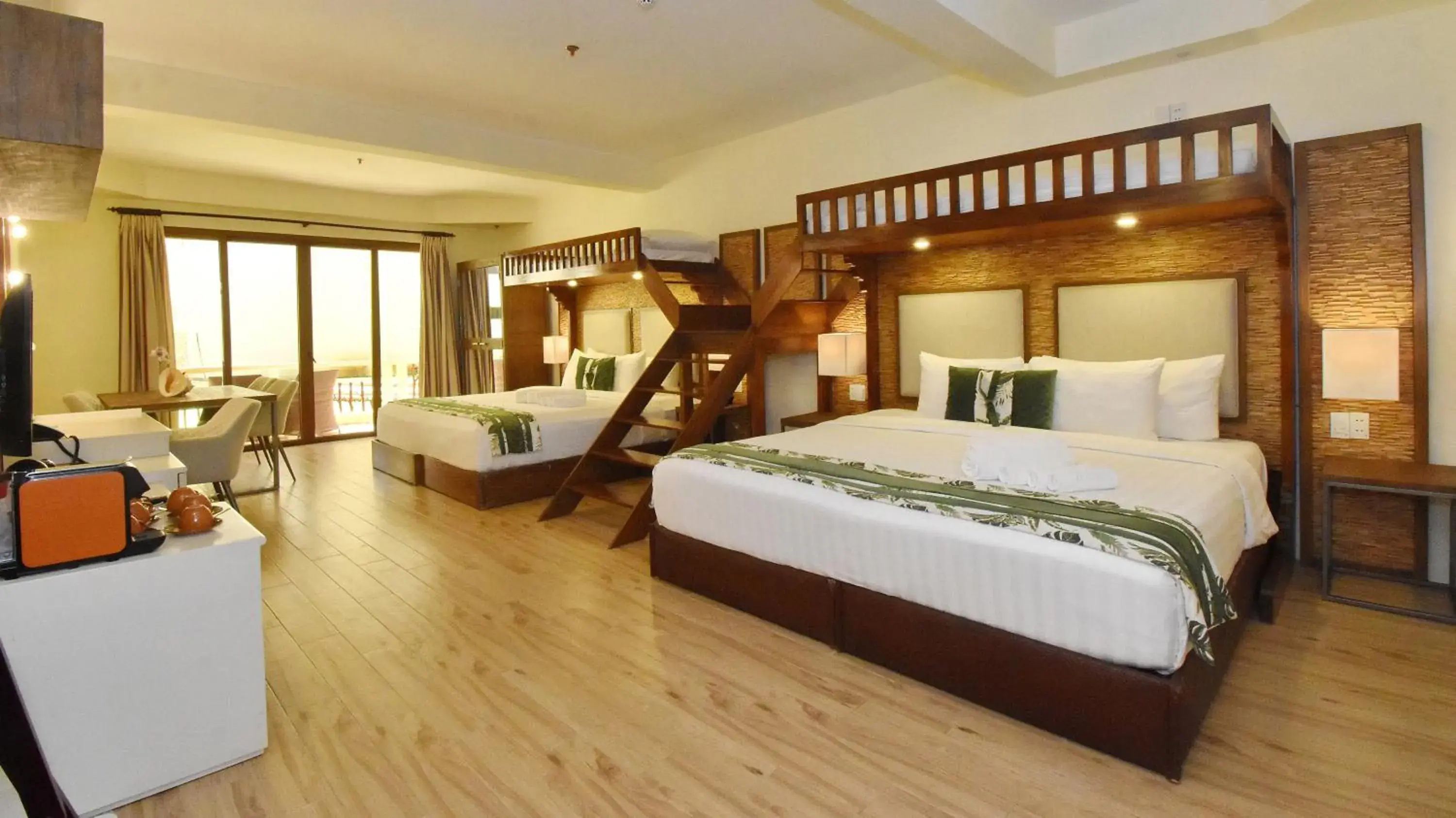 Family Room 6 Pax in Ambassador In Paradise Family Room 6 Pax in Ambassador In Paradise