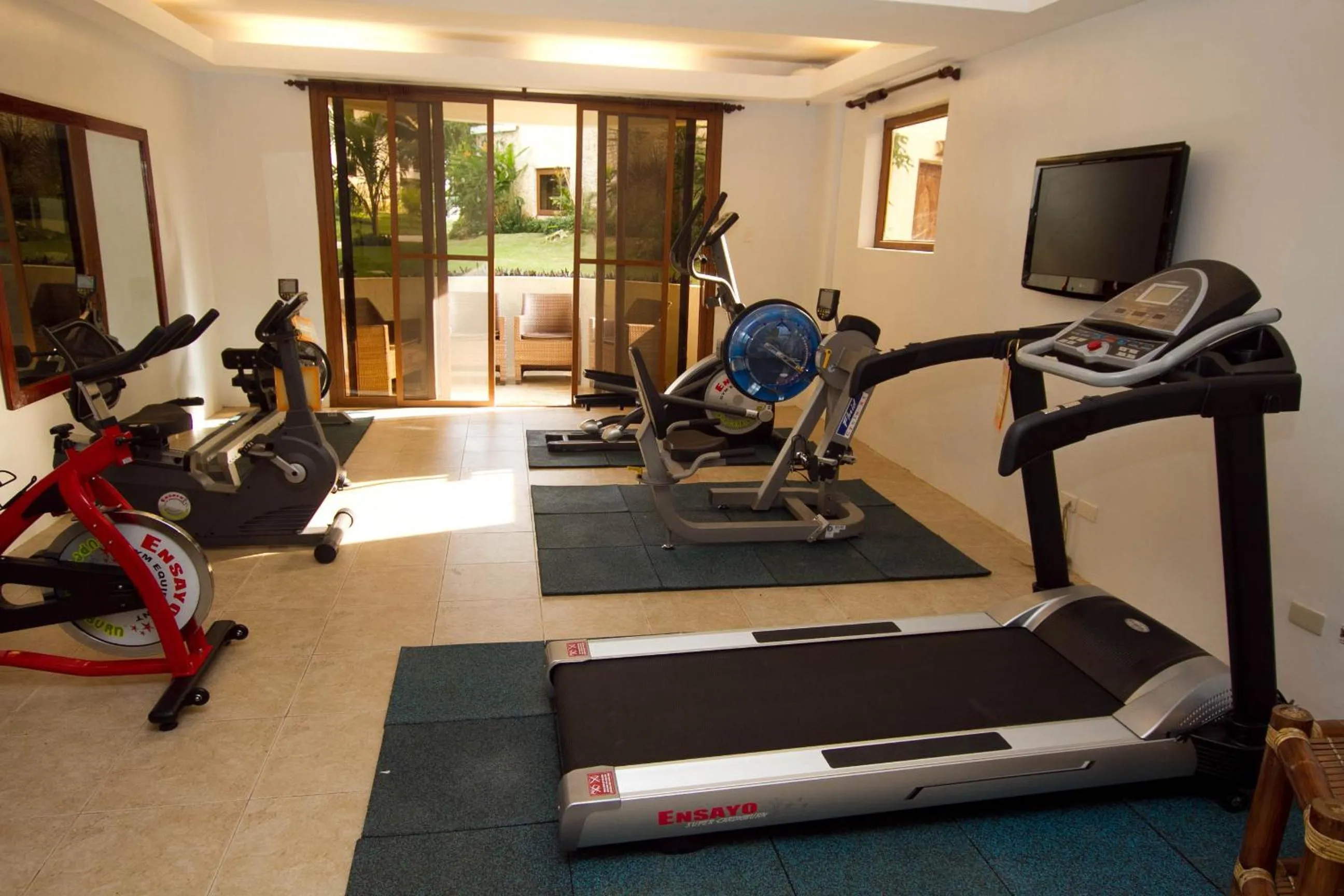 Fitness centre/facilities in Ambassador In Paradise