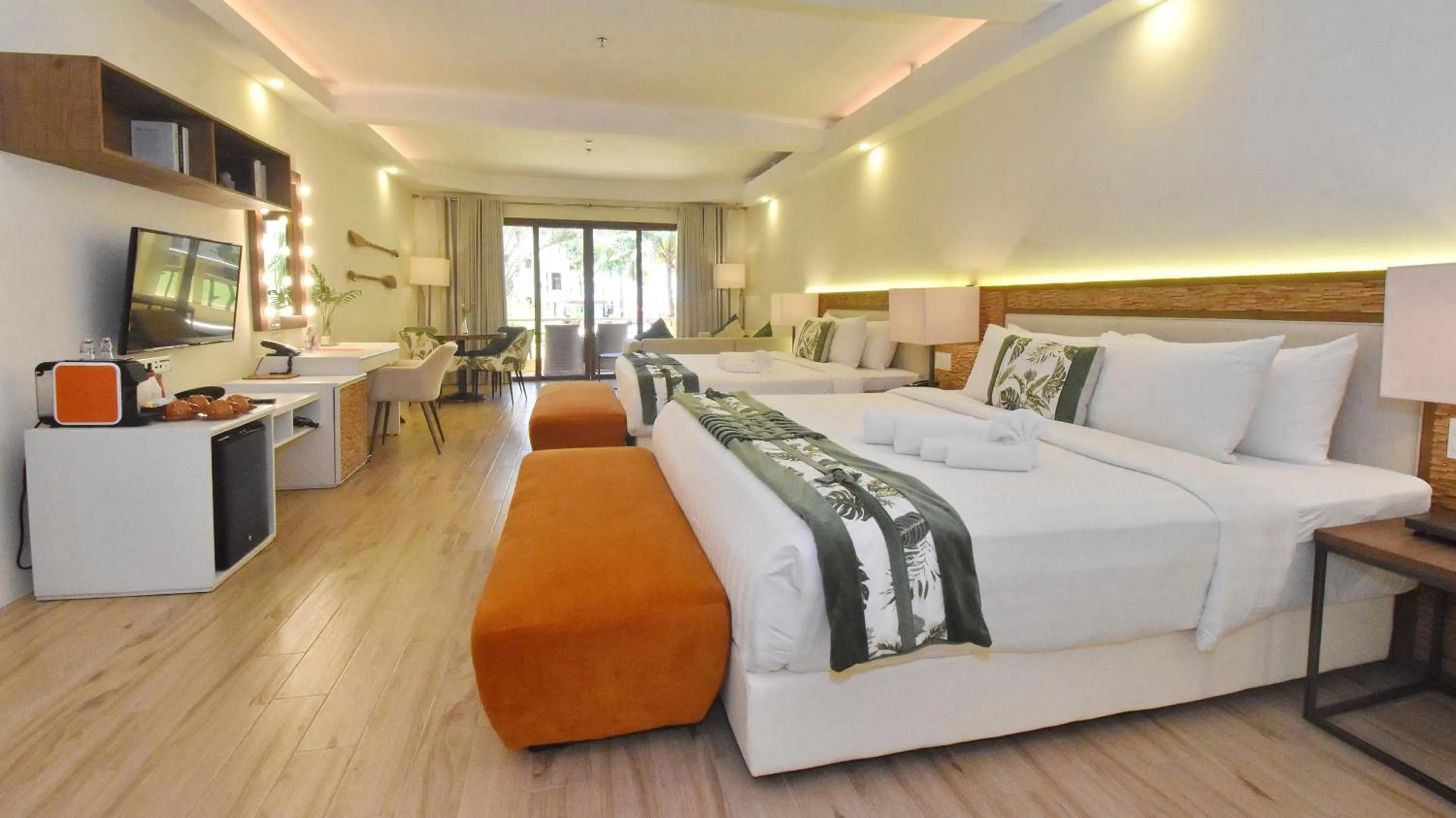 Bed in Ambassador In Paradise