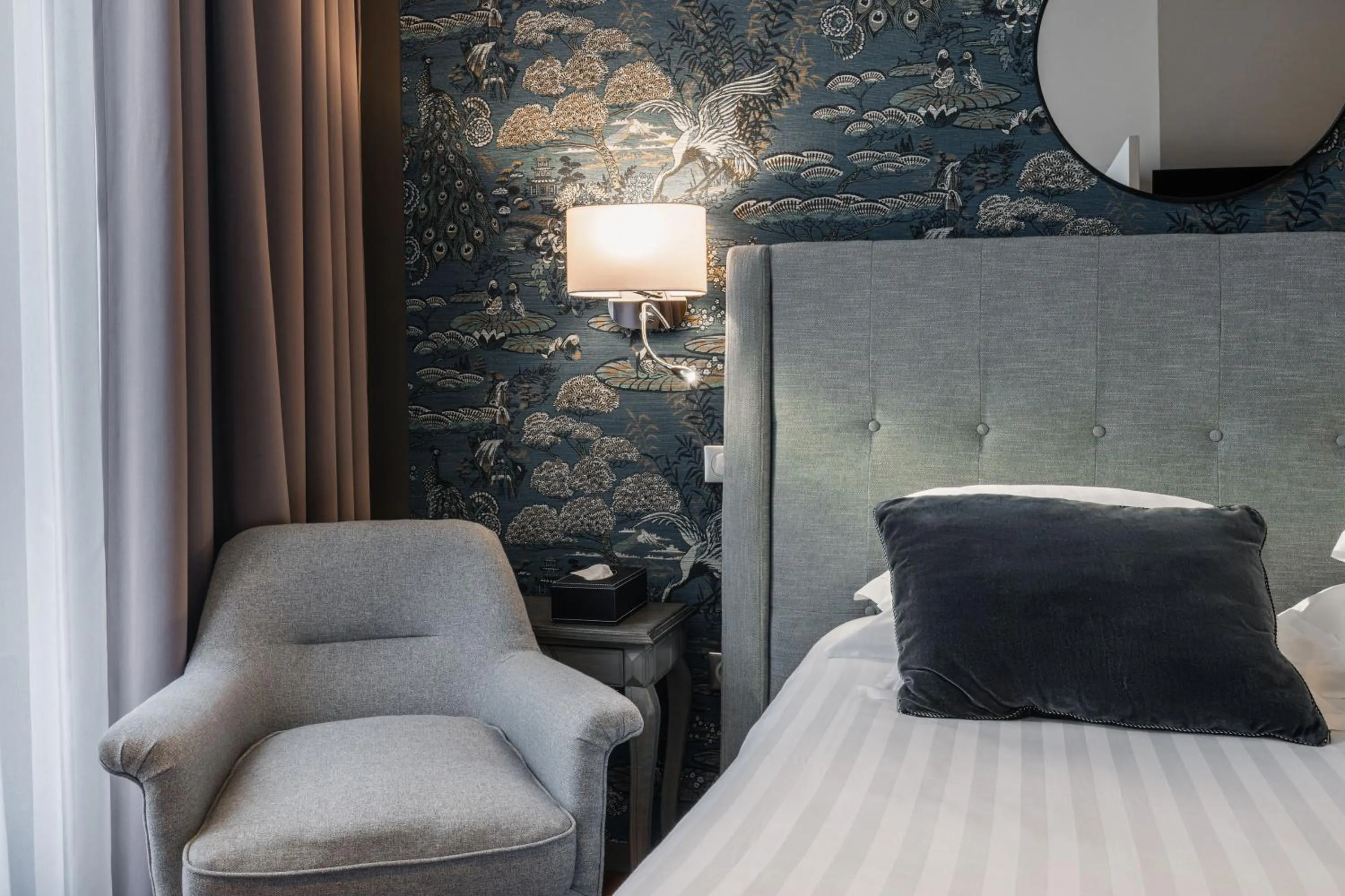 Bedroom, Bed in Edgar Hôtel & Spa - Table Gastronomique