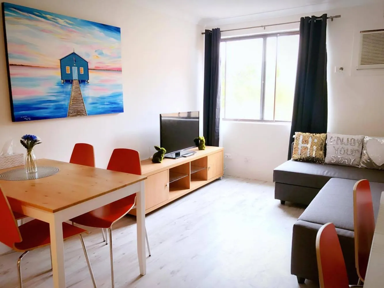 TV and multimedia in Wheeler Apartments Perth