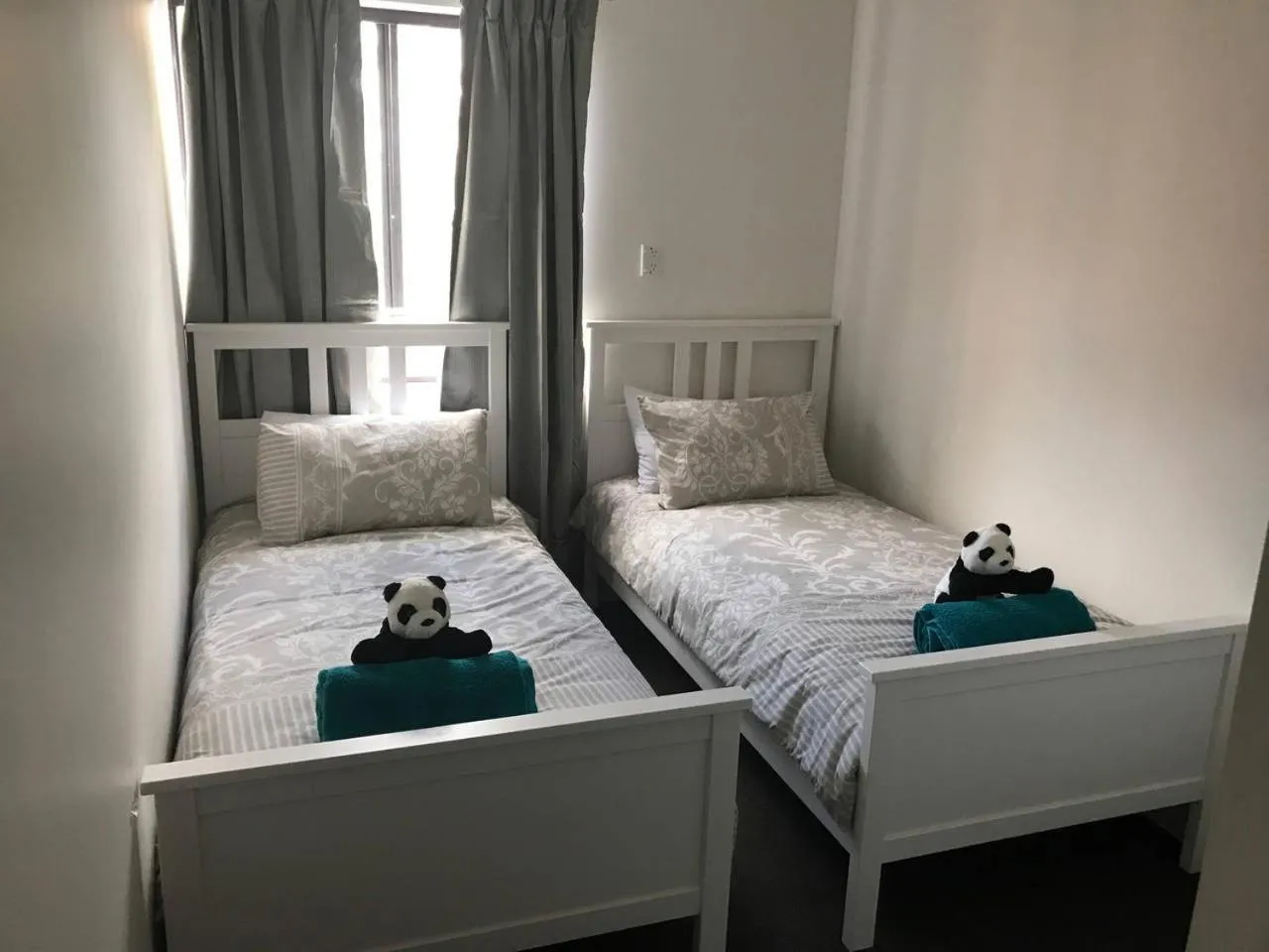 Bedroom, Bed in Wheeler Apartments Perth