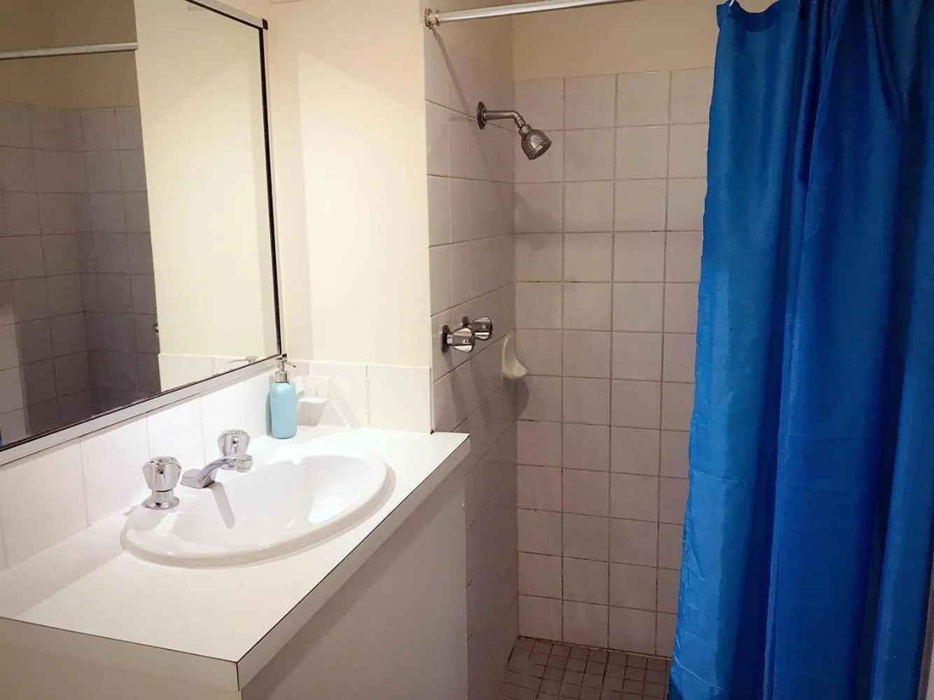 Shower in Wheeler Apartments Perth