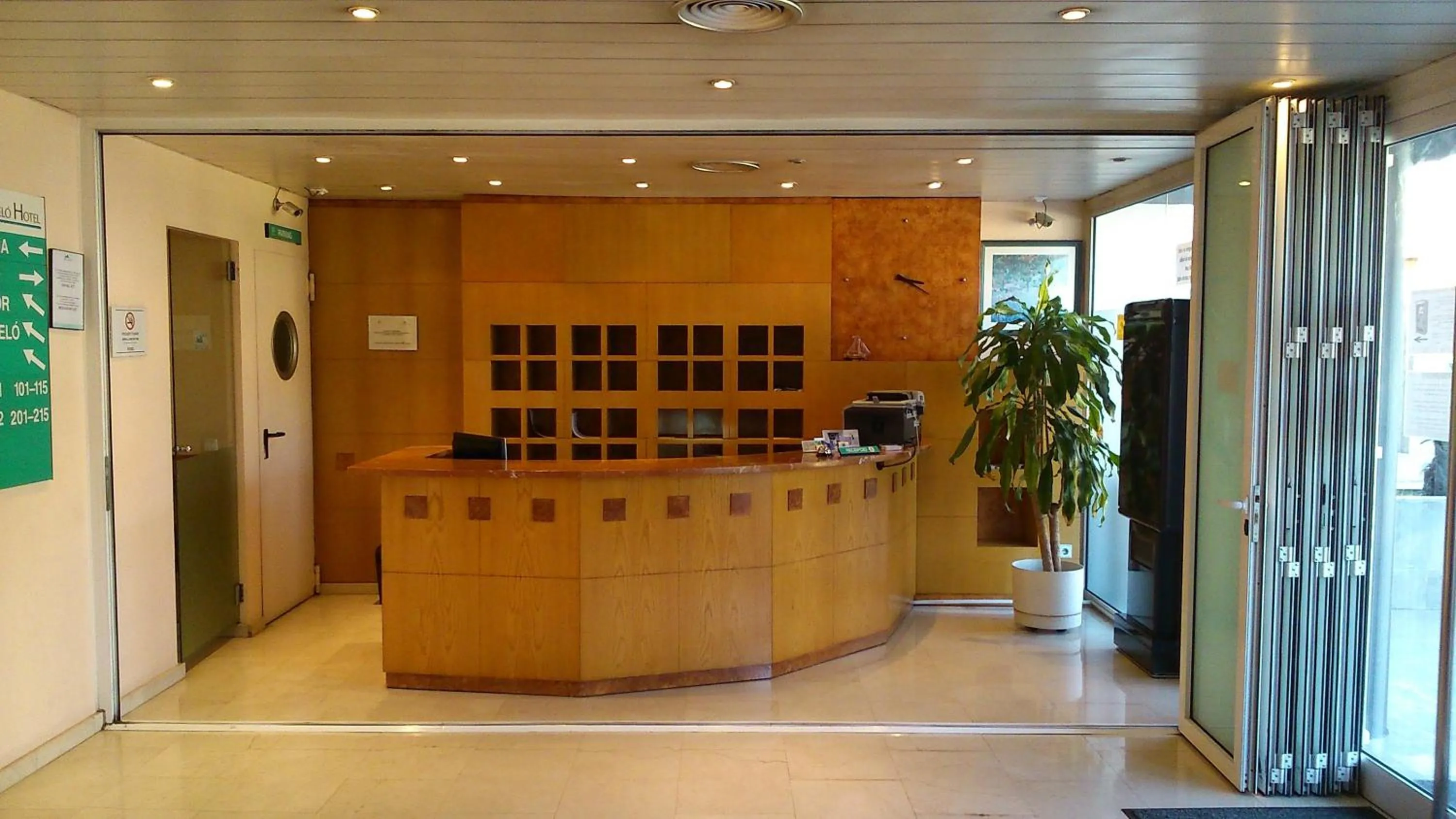 Lobby or reception in Hotel Montmeló
