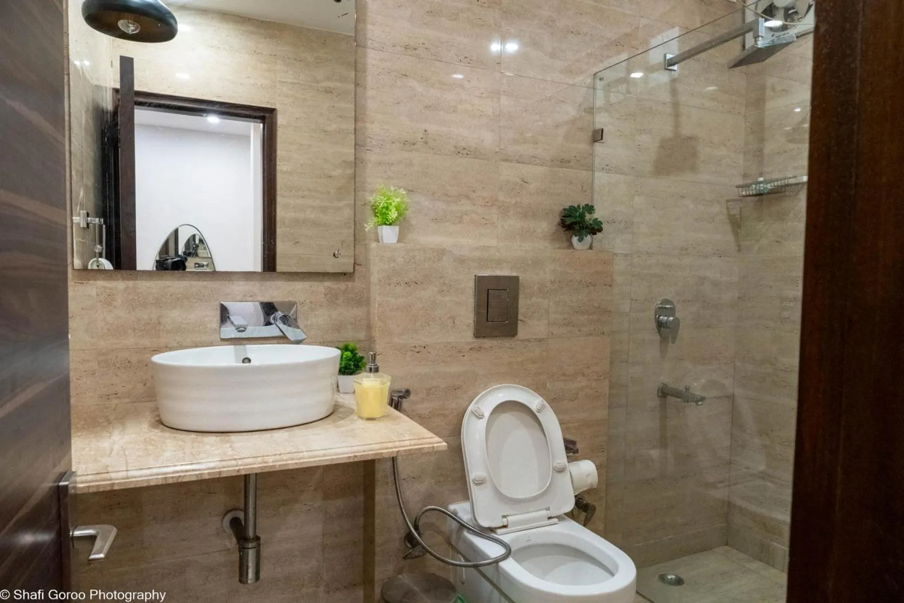 Toilet in Orania B & B by Atsar