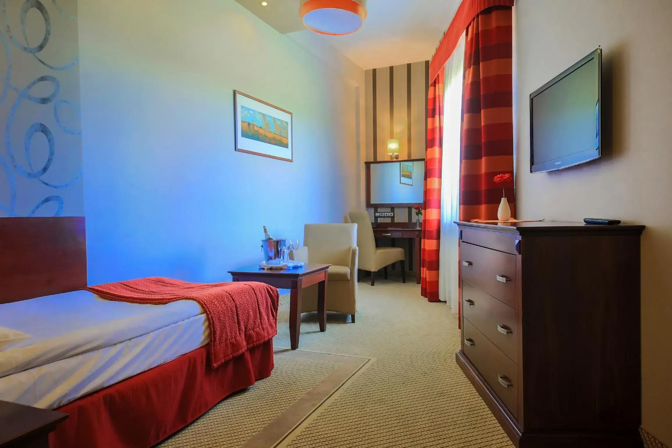 Single Room in Hotel Galicja Superior Wellness & Spa Single Room in Hotel Galicja Superior Wellness & Spa