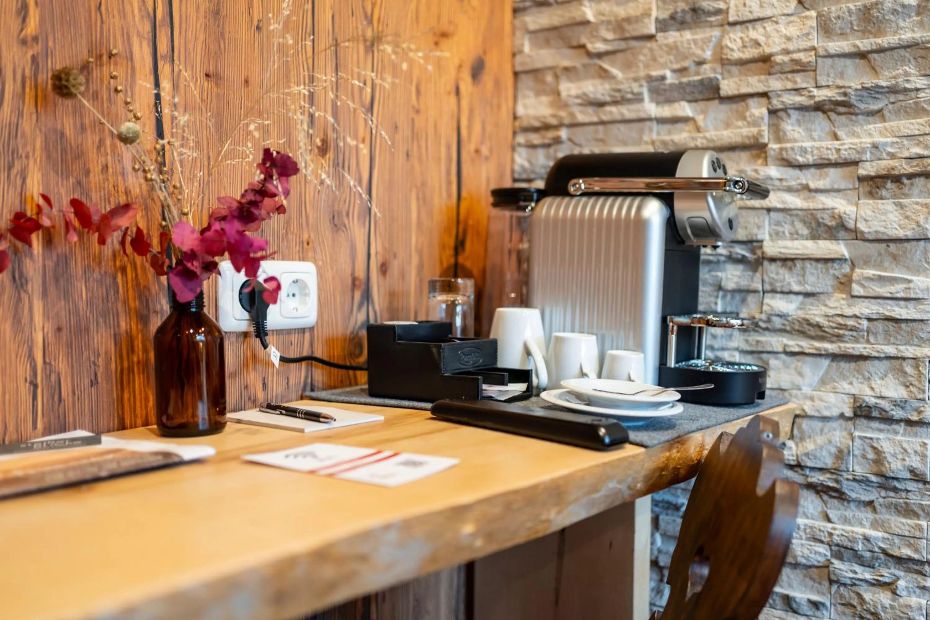 Coffee/tea facilities in Wander- und Wellnesshotel Kanzler