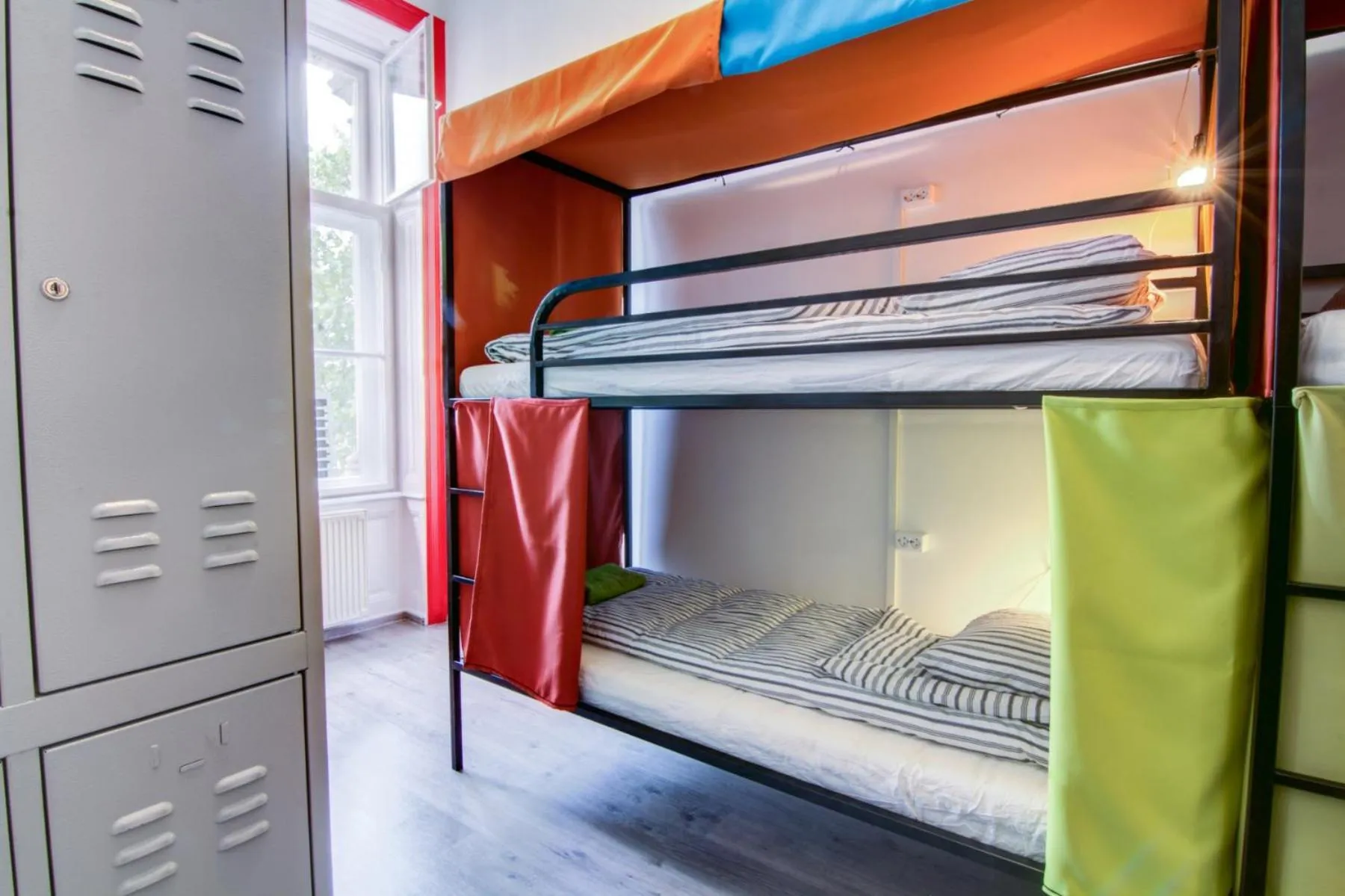 bunk bed, Bed in Pal's Mini Hostel