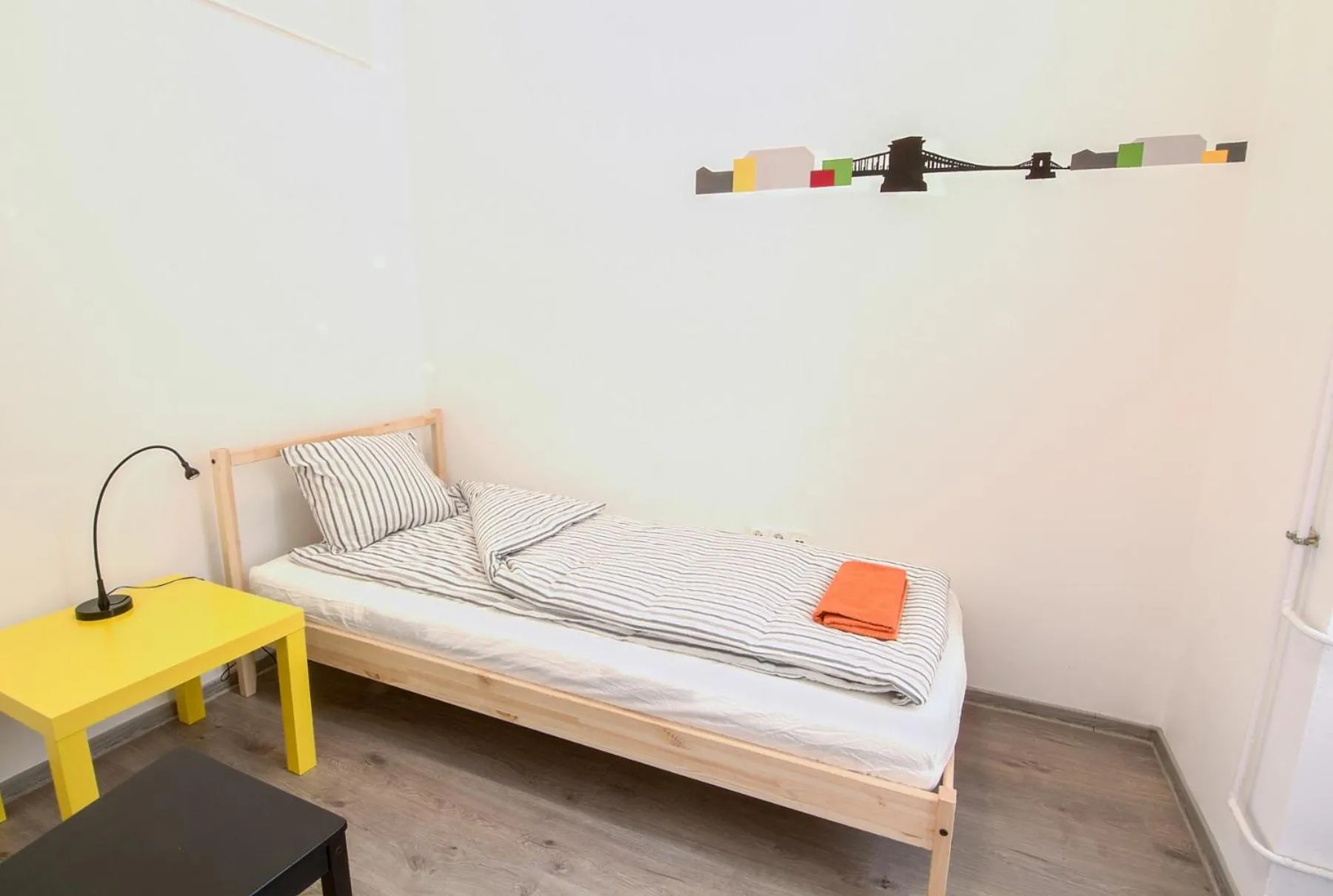 Photo of the whole room, Bed in Pal's Mini Hostel