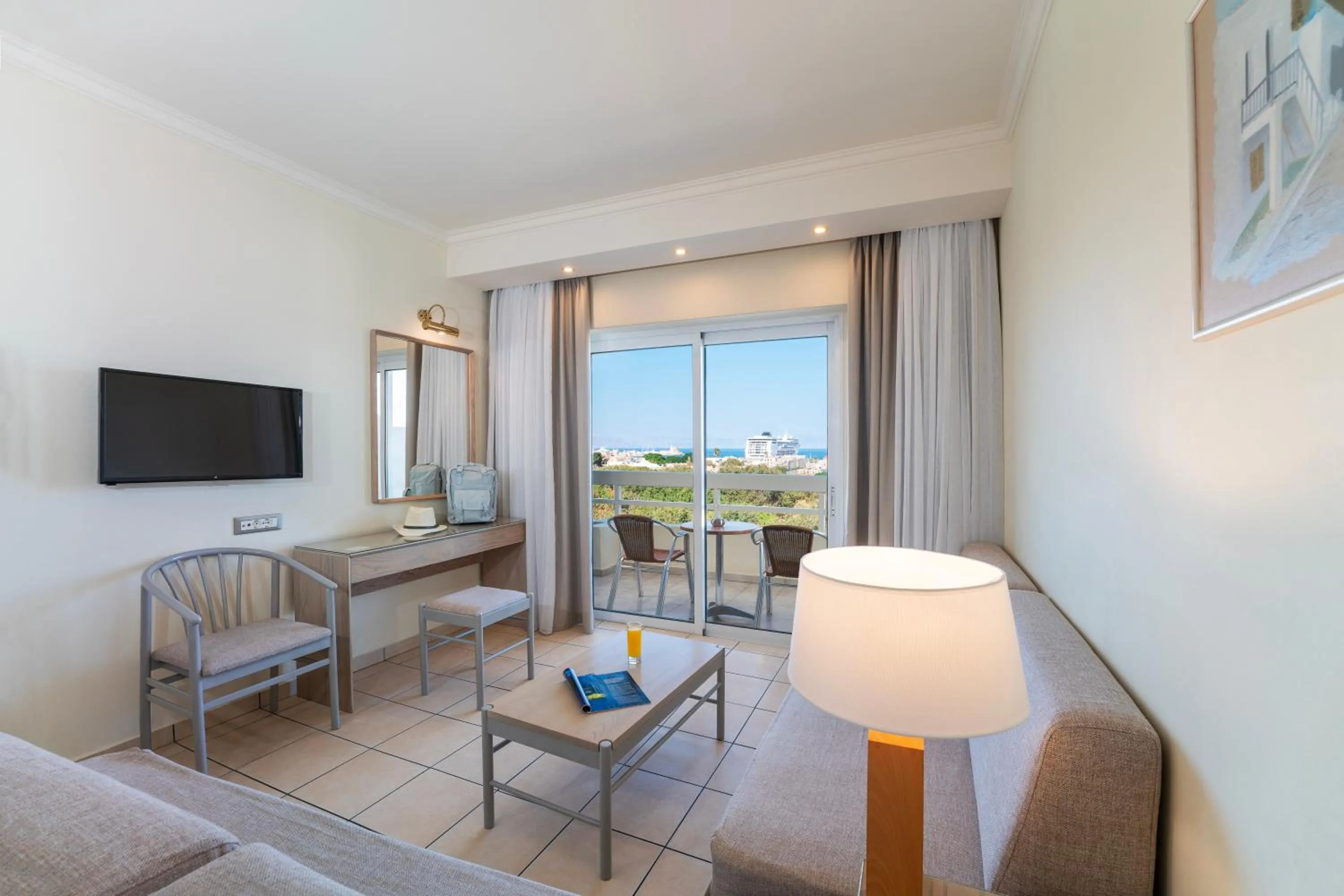 Living room in Athineon Hotel