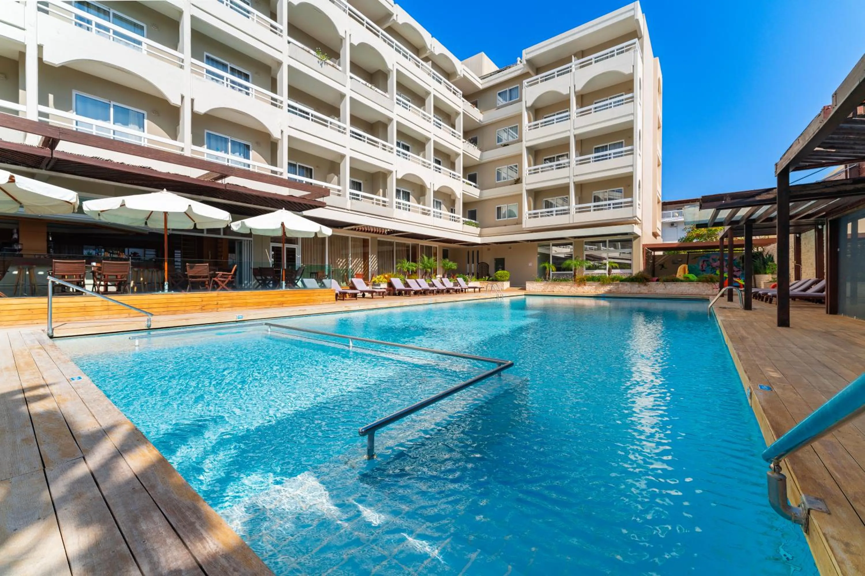 Swimming pool in Athineon Hotel