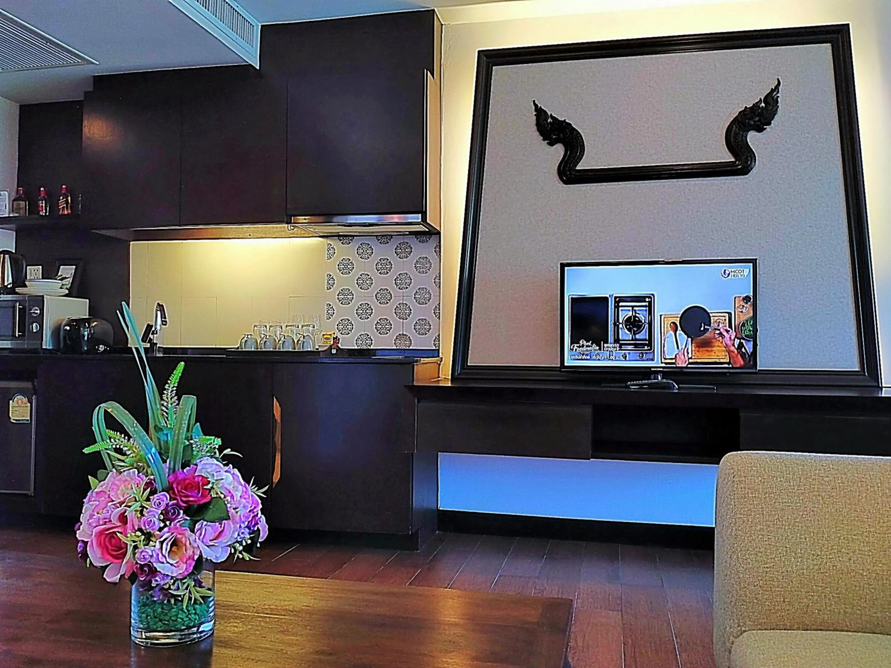 Kitchen or kitchenette in Royal Thai Pavilion Jomtien Hotel