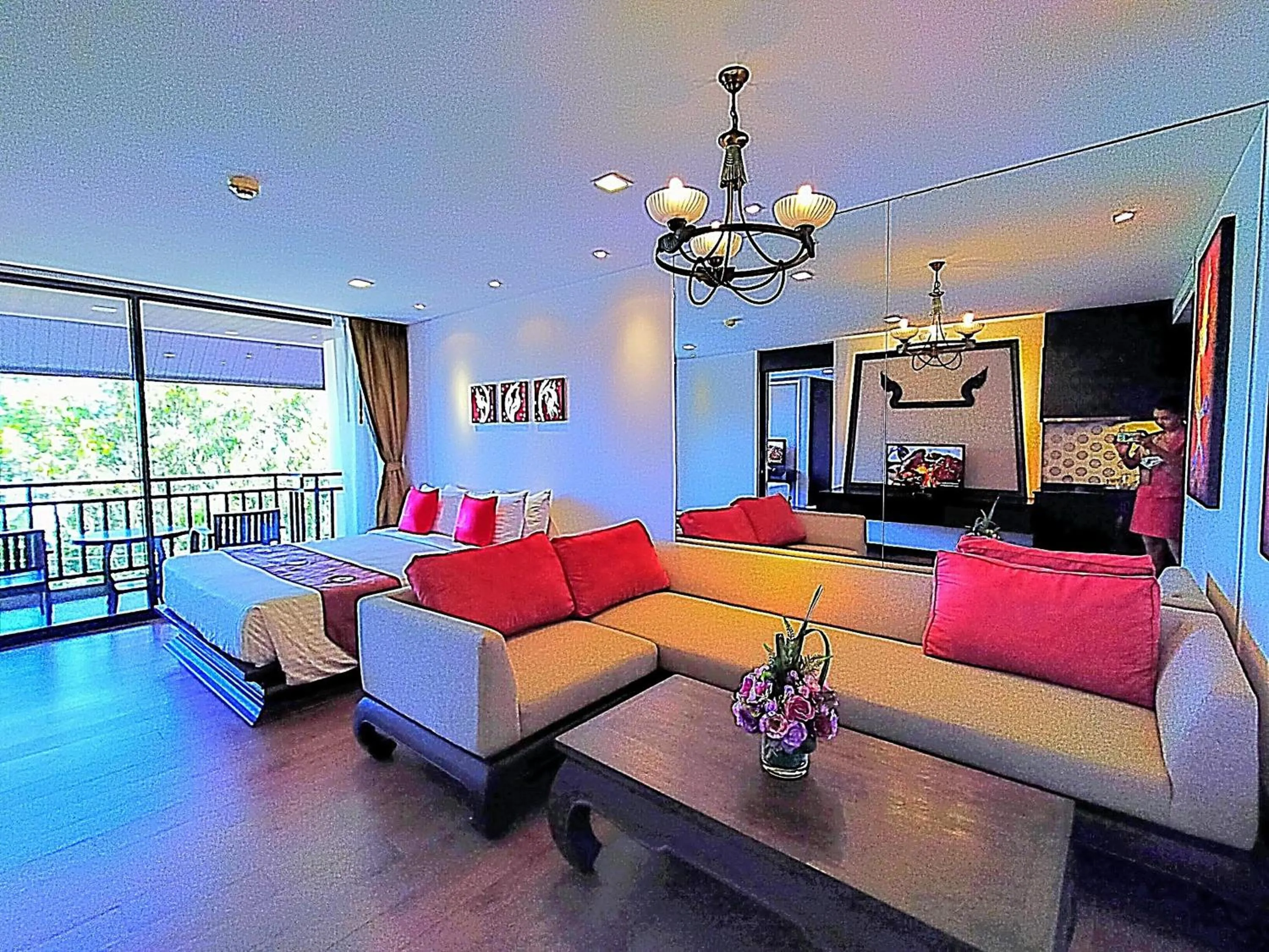 Living room in Royal Thai Pavilion Jomtien Hotel