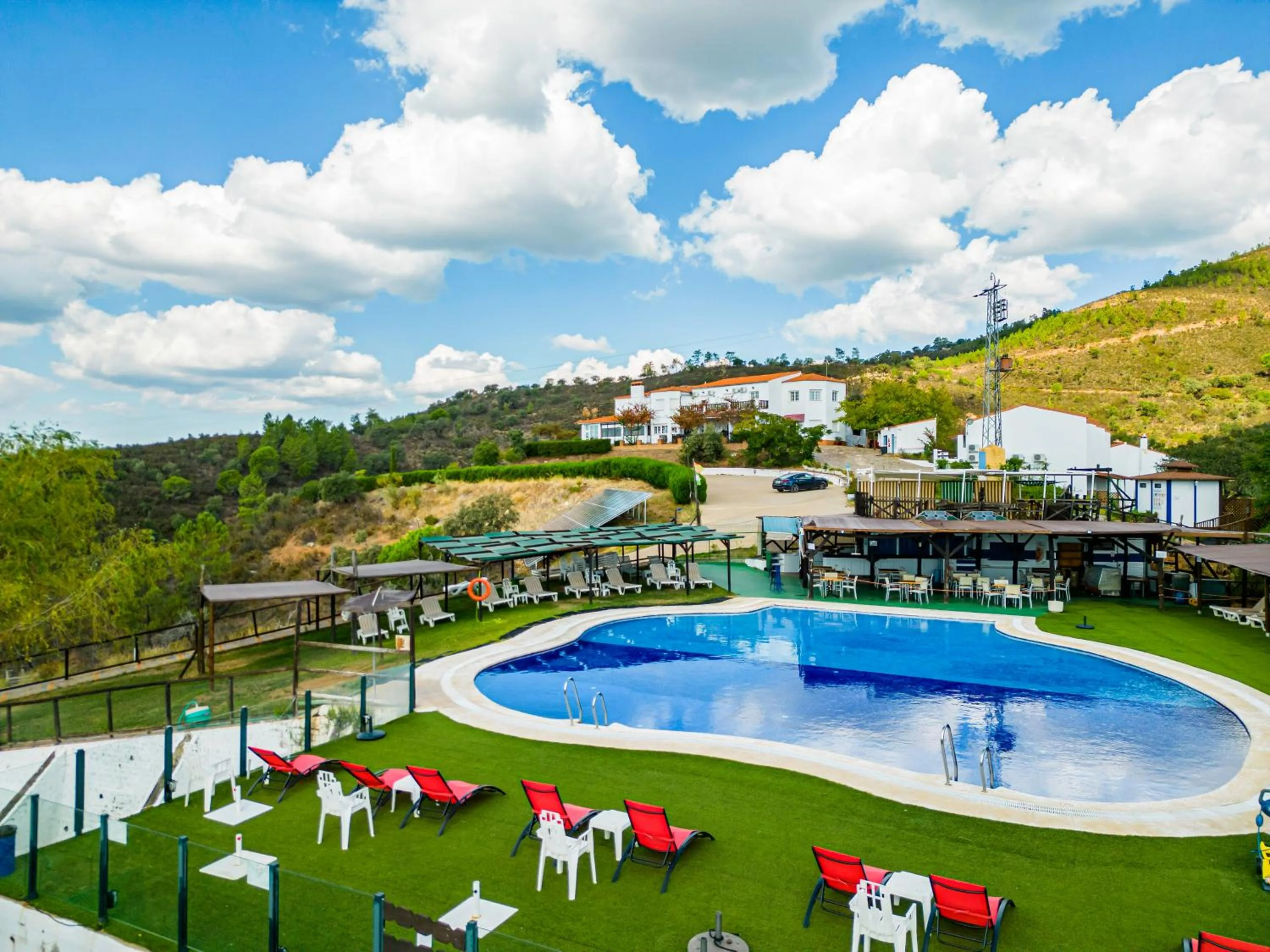 Swimming pool in Complejo Los Veneros