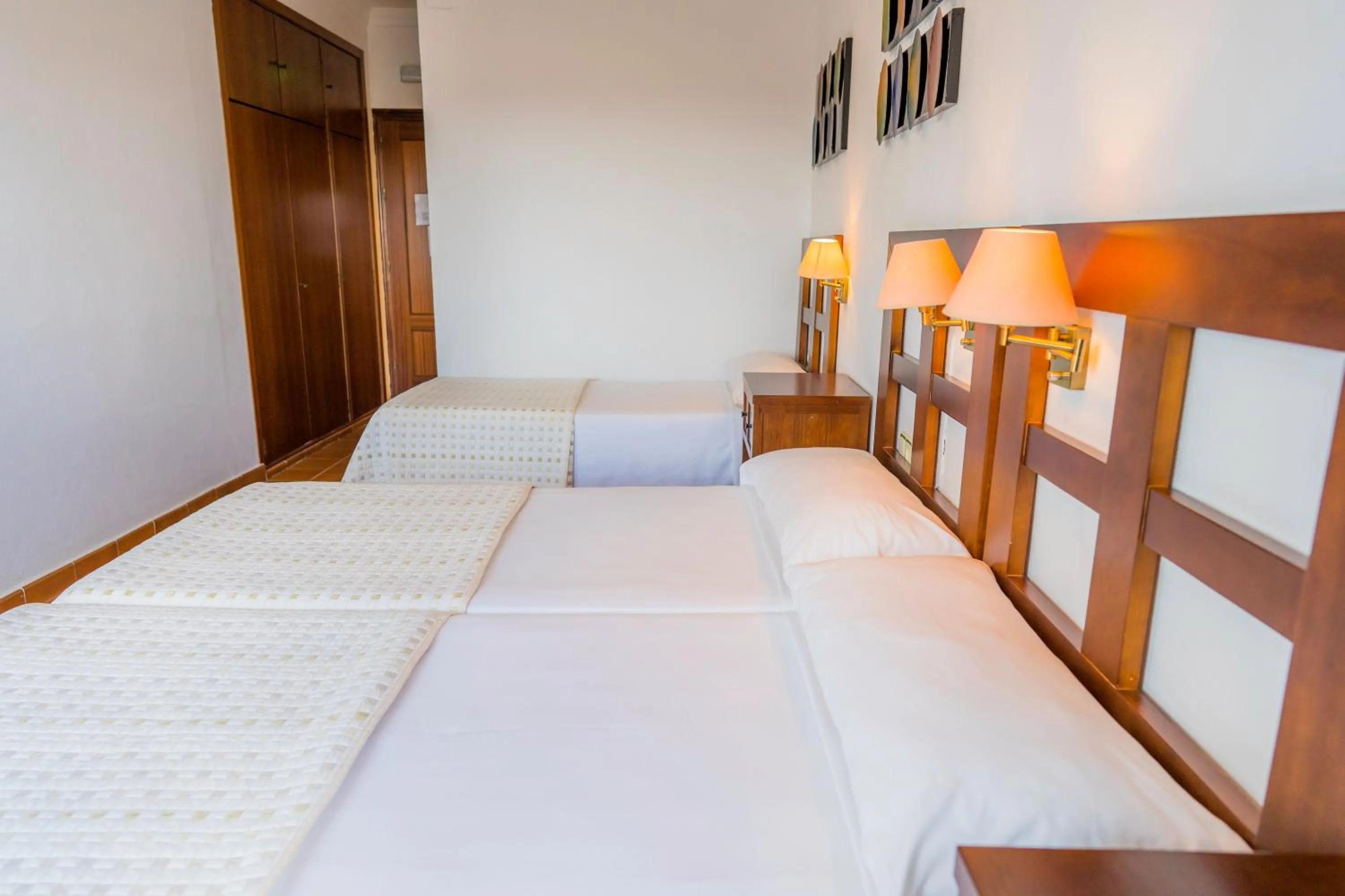 Photo of the whole room, Bed in Complejo Los Veneros