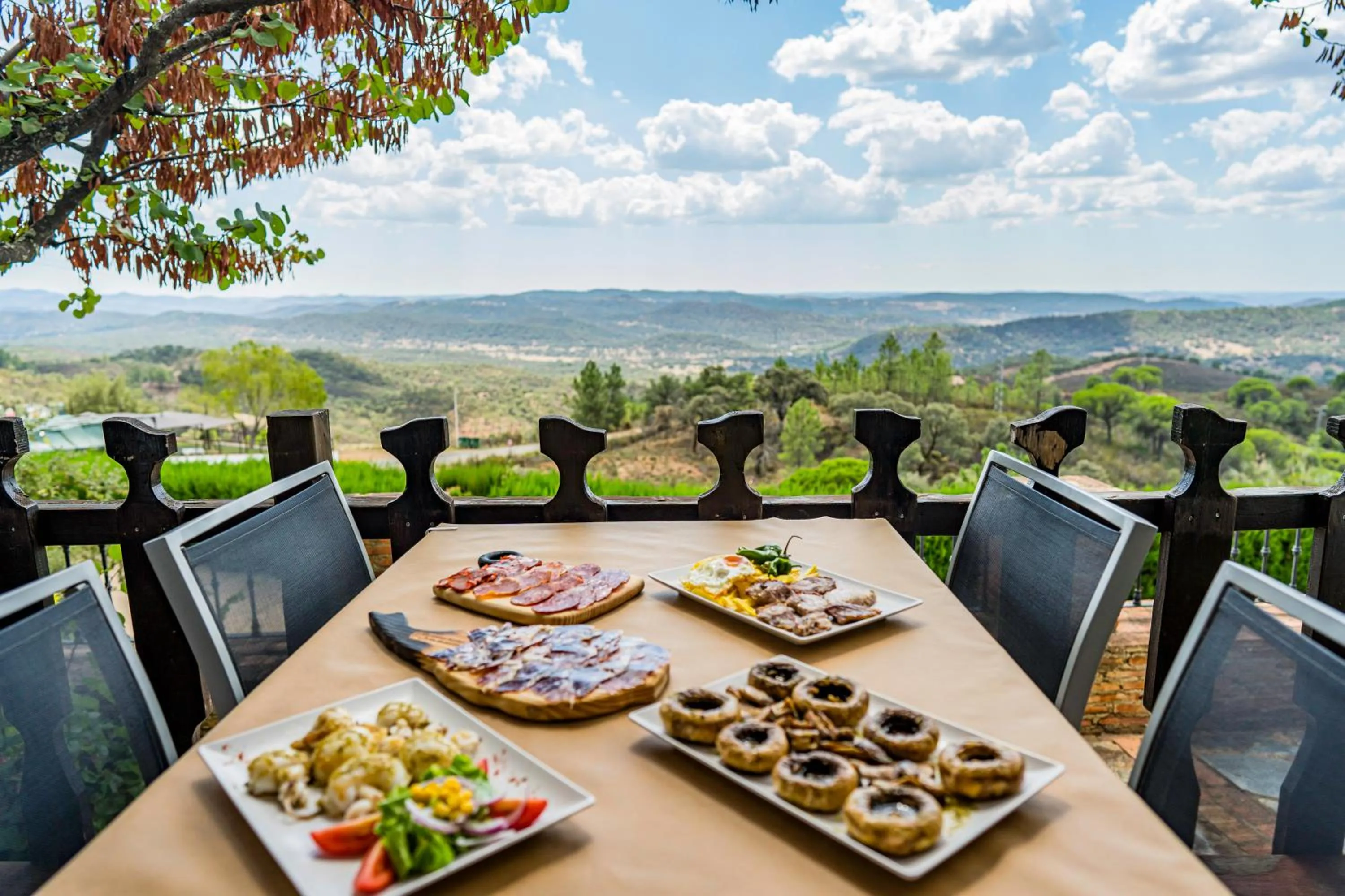 Food in Complejo Los Veneros