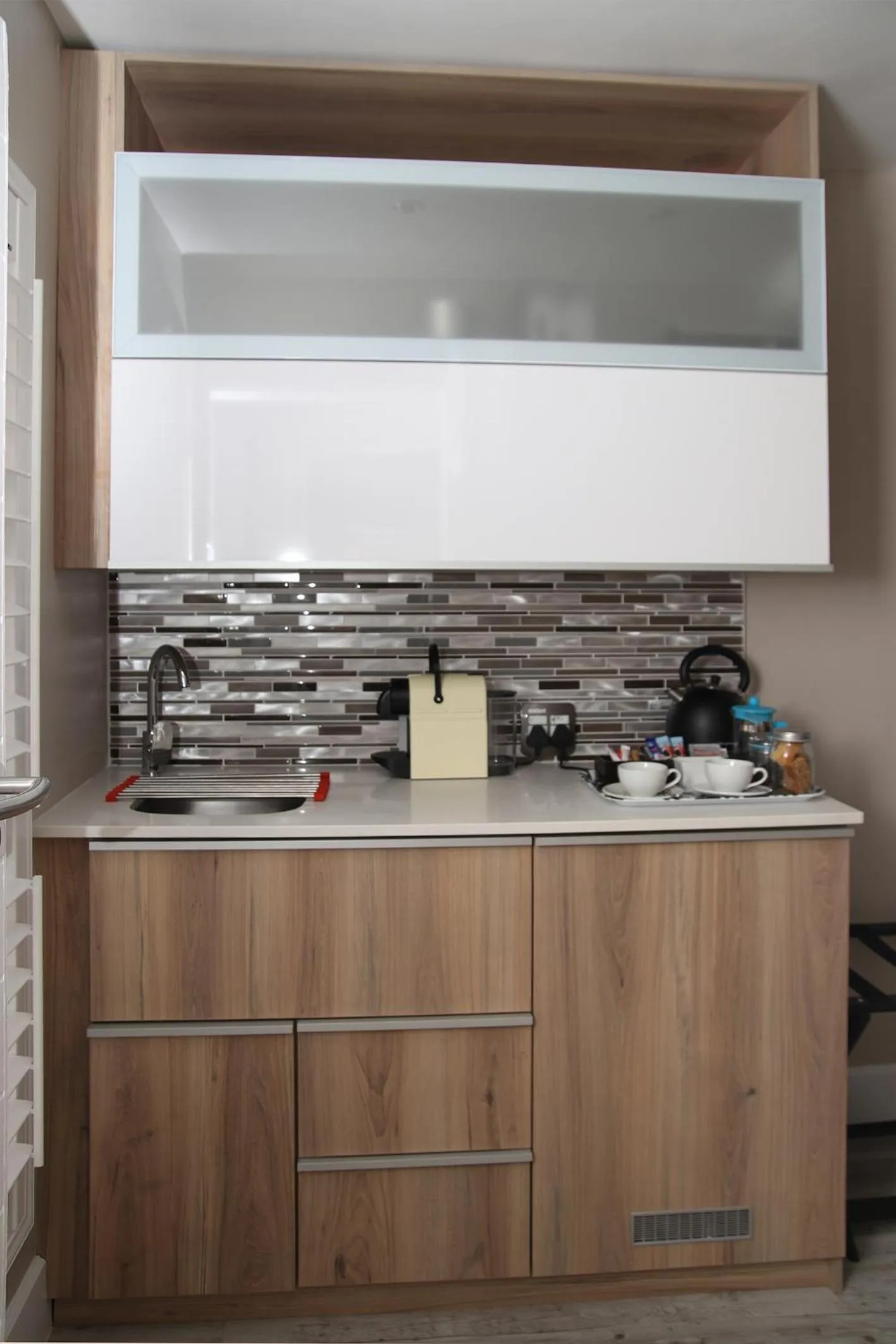 Coffee/tea facilities in On the Beach Guesthouse Jeffreys Bay