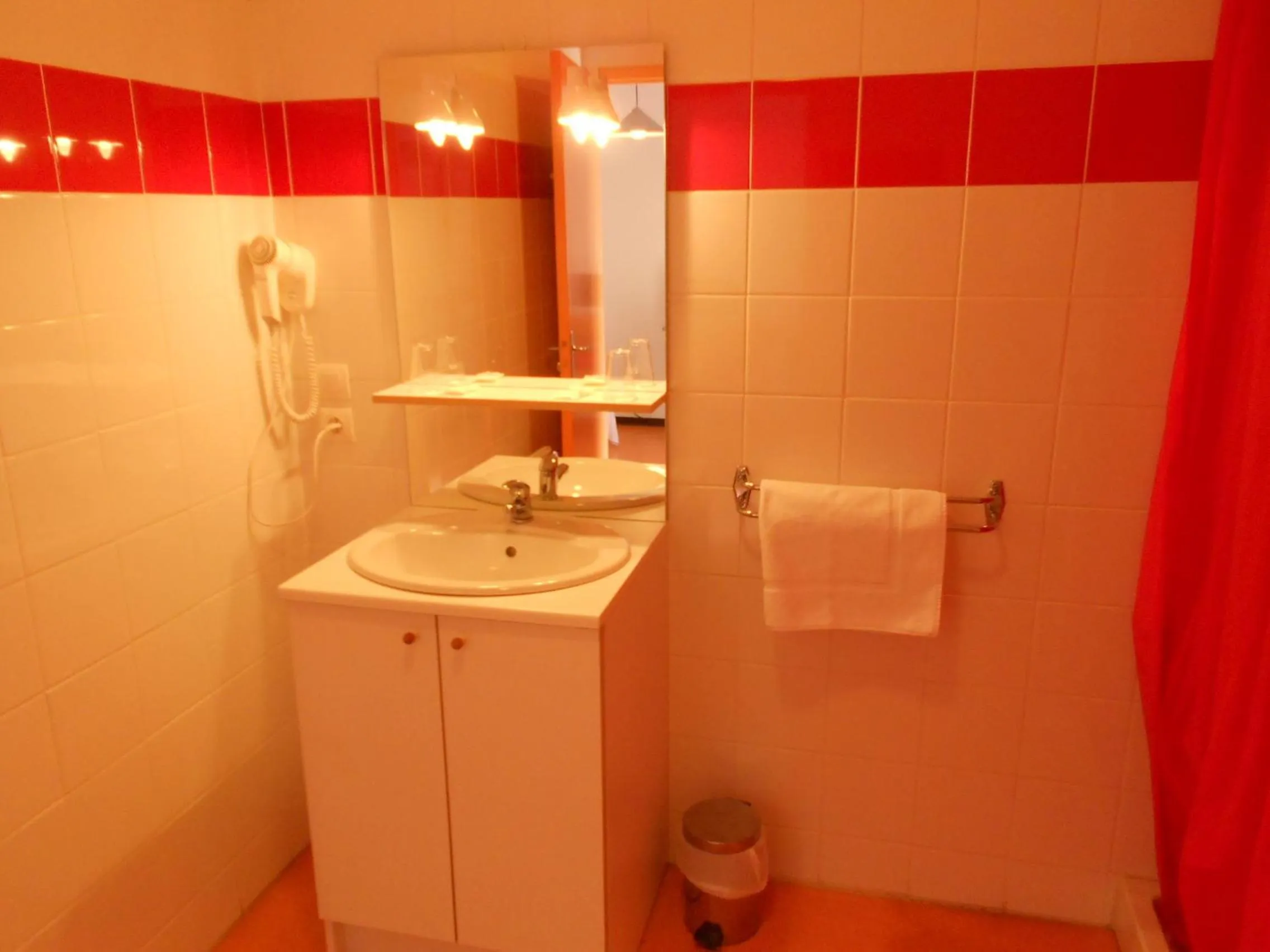 Bathroom in Domaine du Rougier