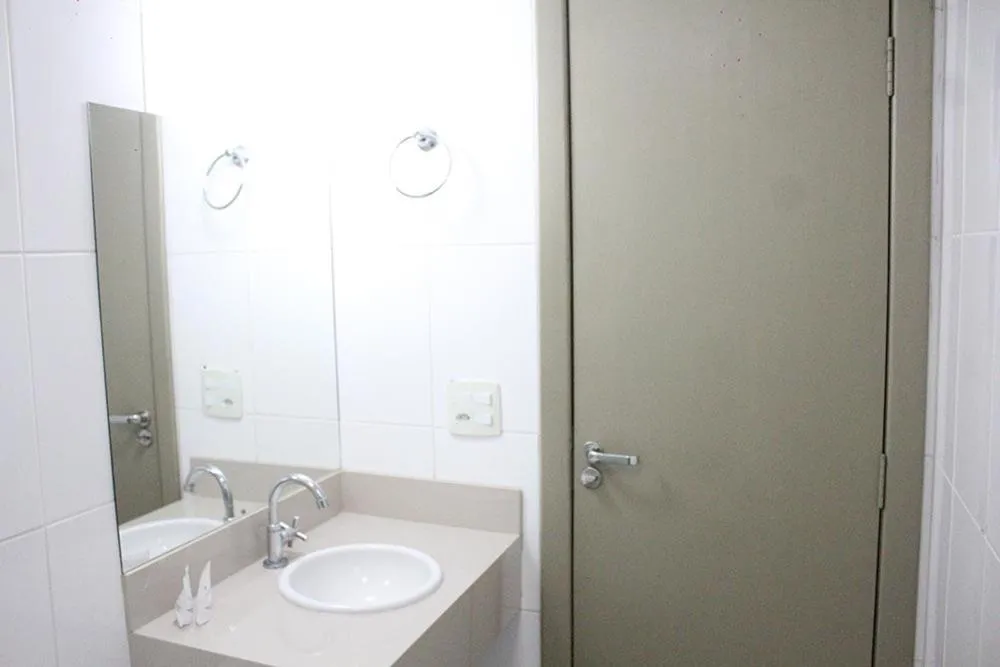 Bathroom in Excellence Comfort Hotel