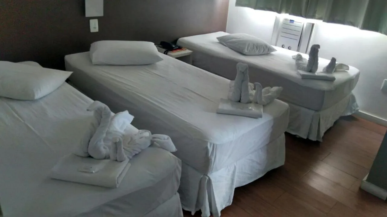 Bed in Excellence Comfort Hotel