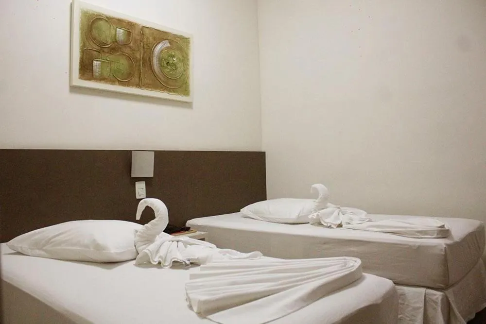 Bed in Excellence Comfort Hotel