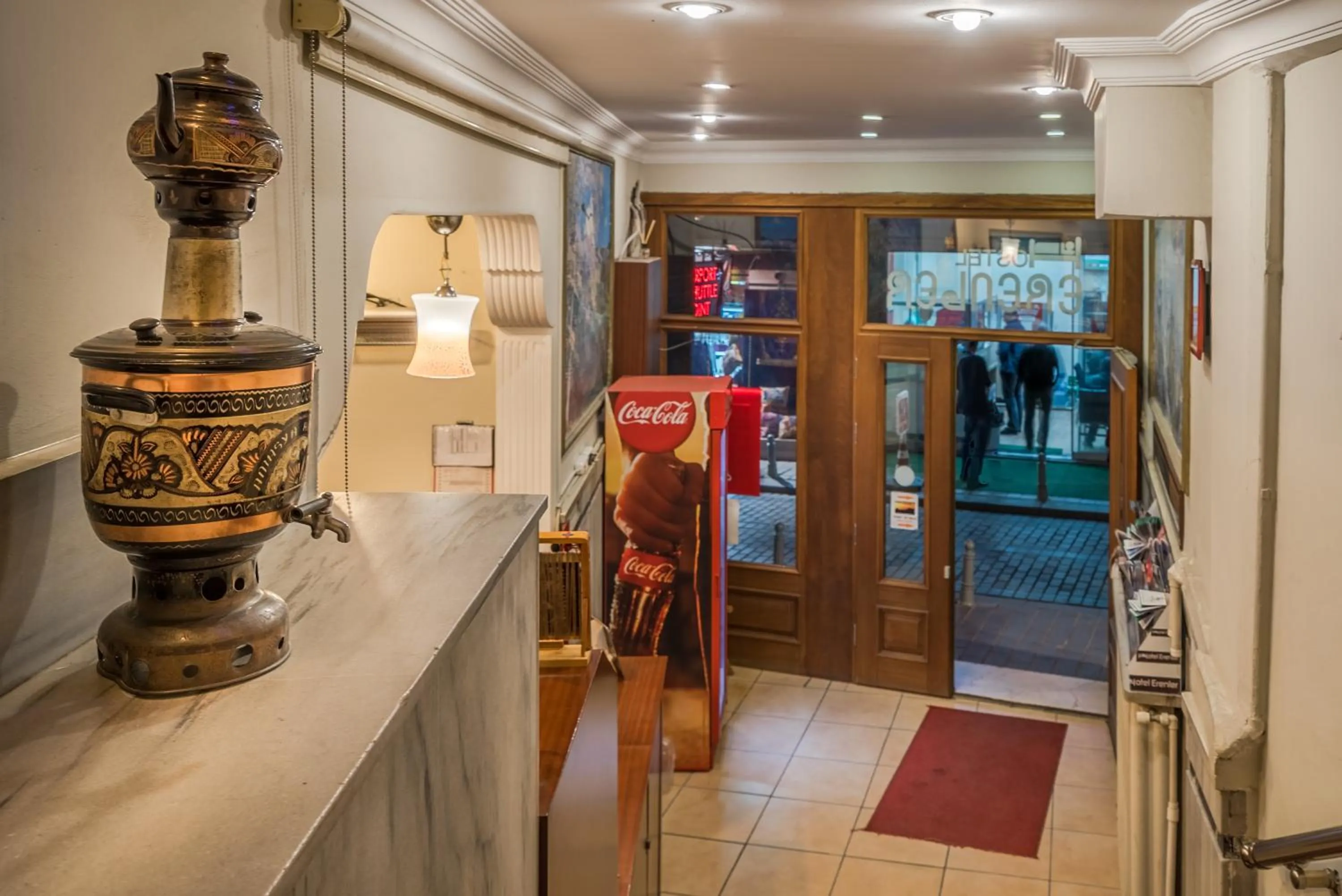 Lobby or reception in Erenler HoTeL & HosTeL