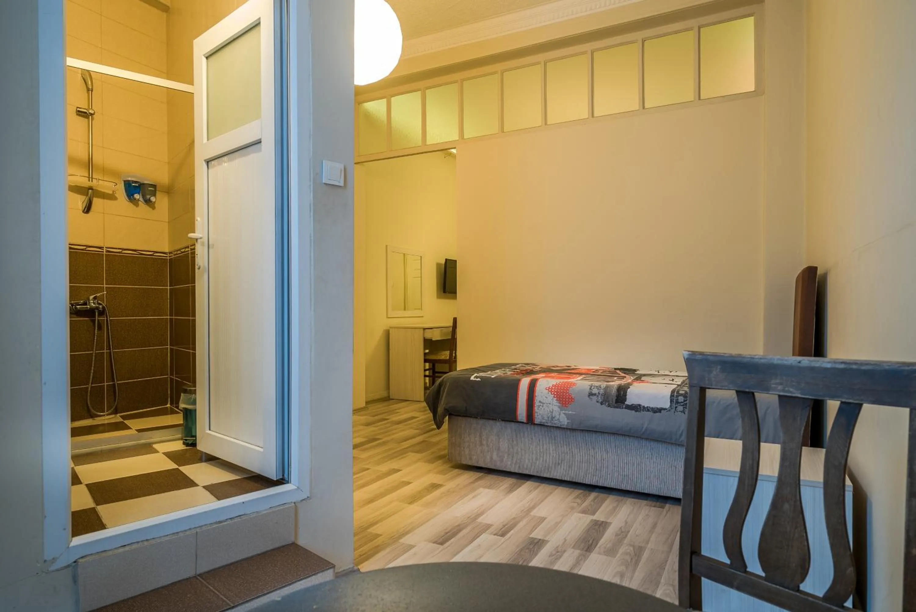 Toilet, Bed in Erenler HoTeL & HosTeL