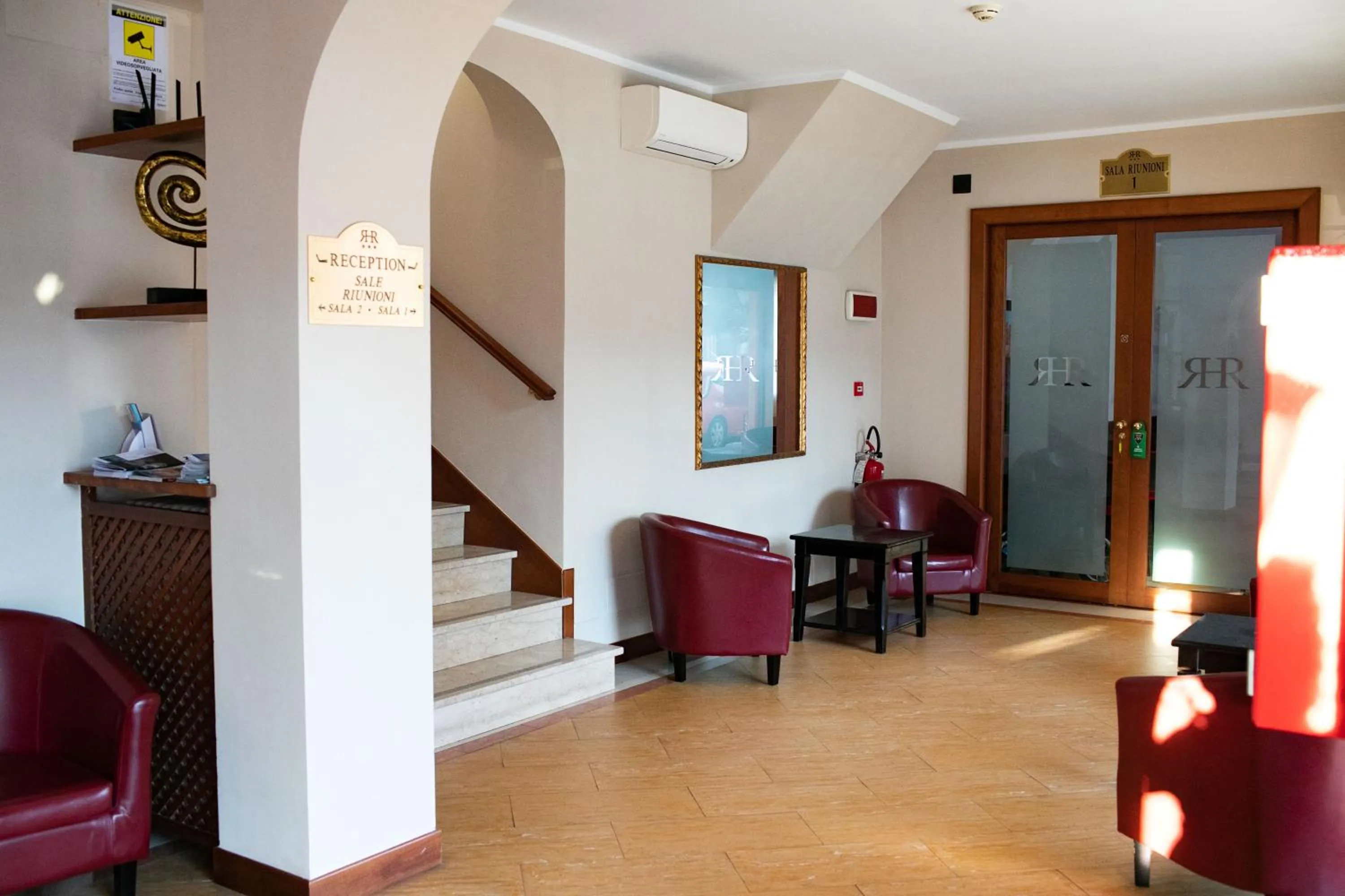 Lobby or reception in Rex Hotel Residence