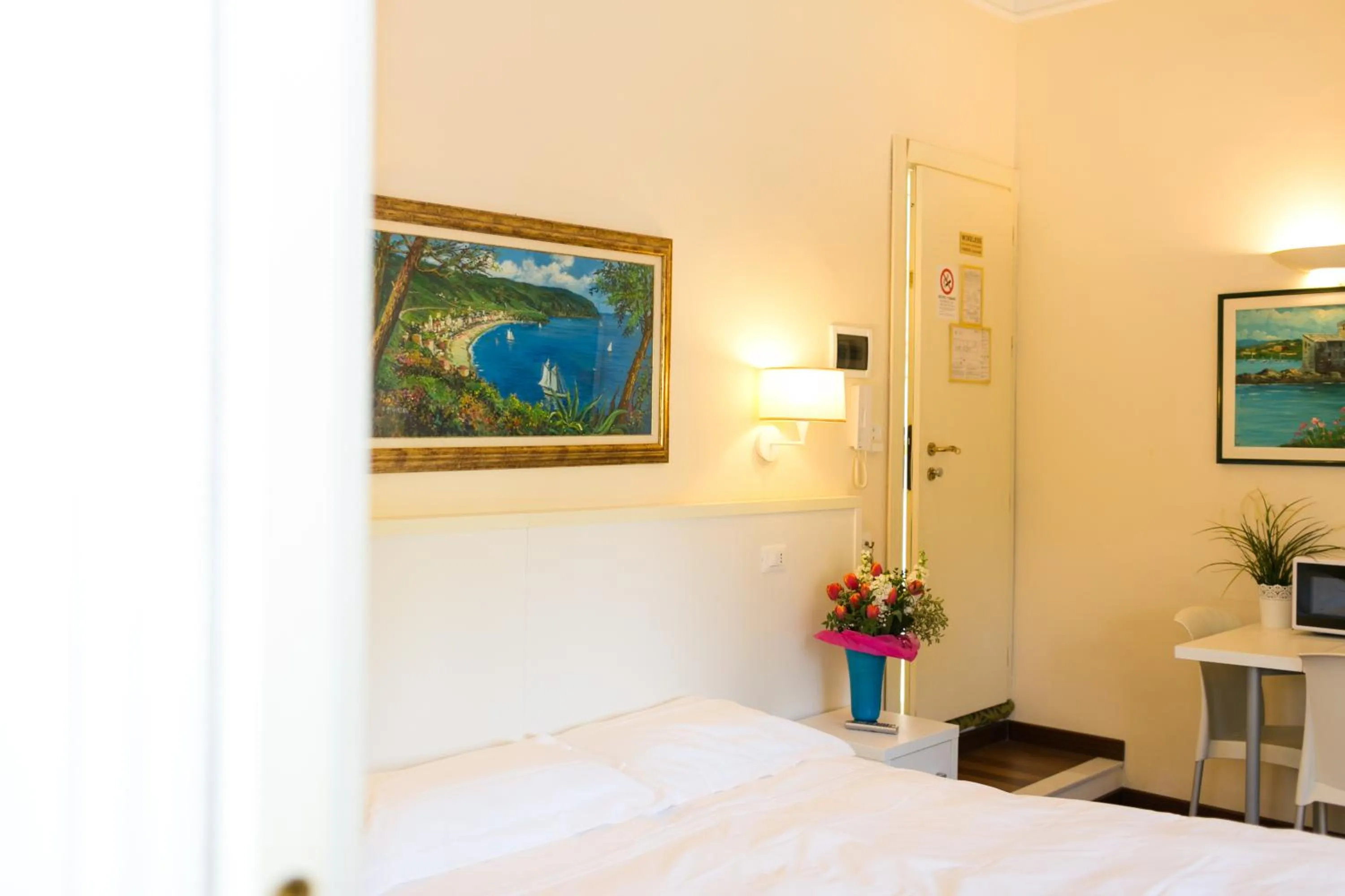 Bedroom, Bed in Rex Hotel Residence