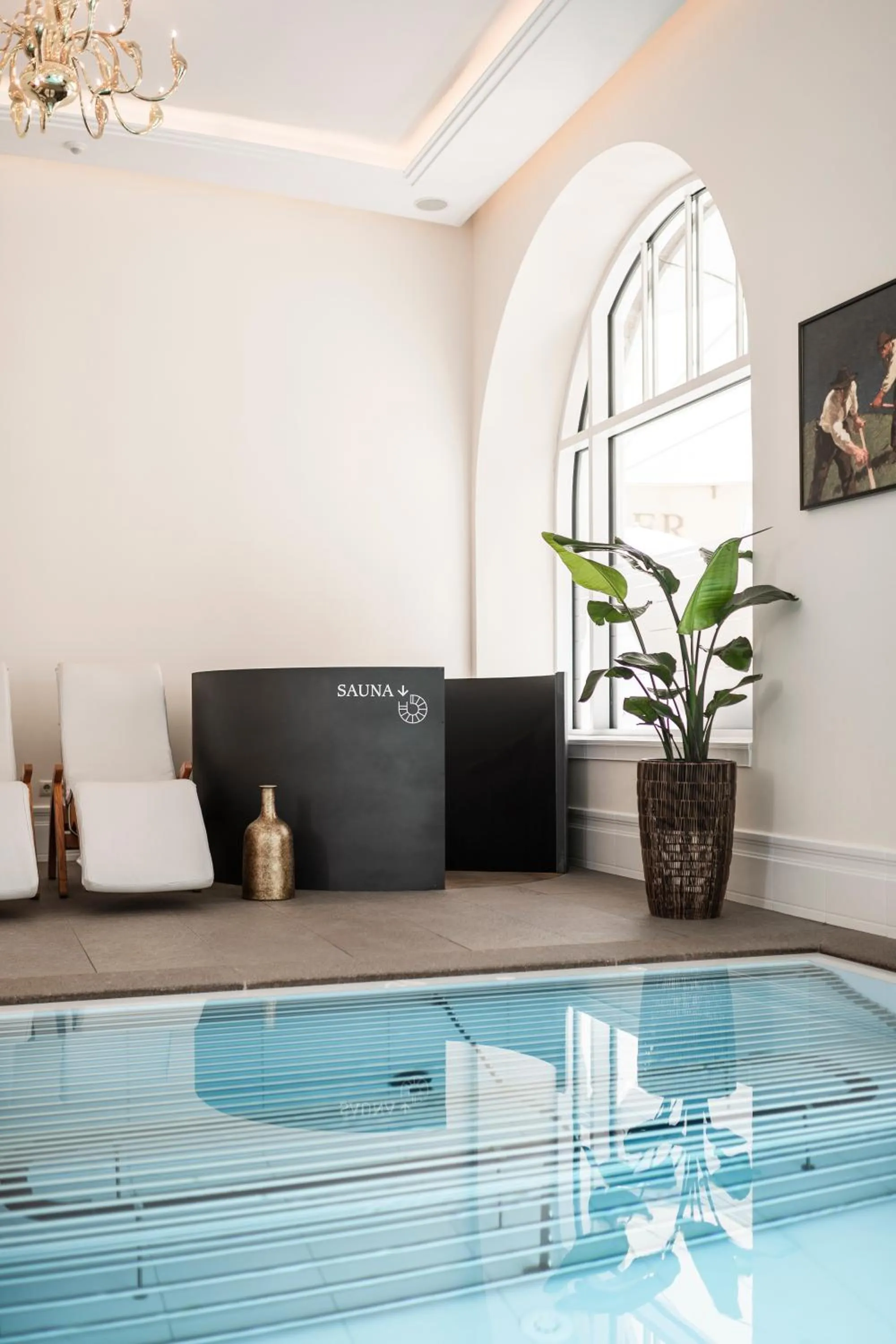 Swimming pool in Classic Hotel Am Stetteneck