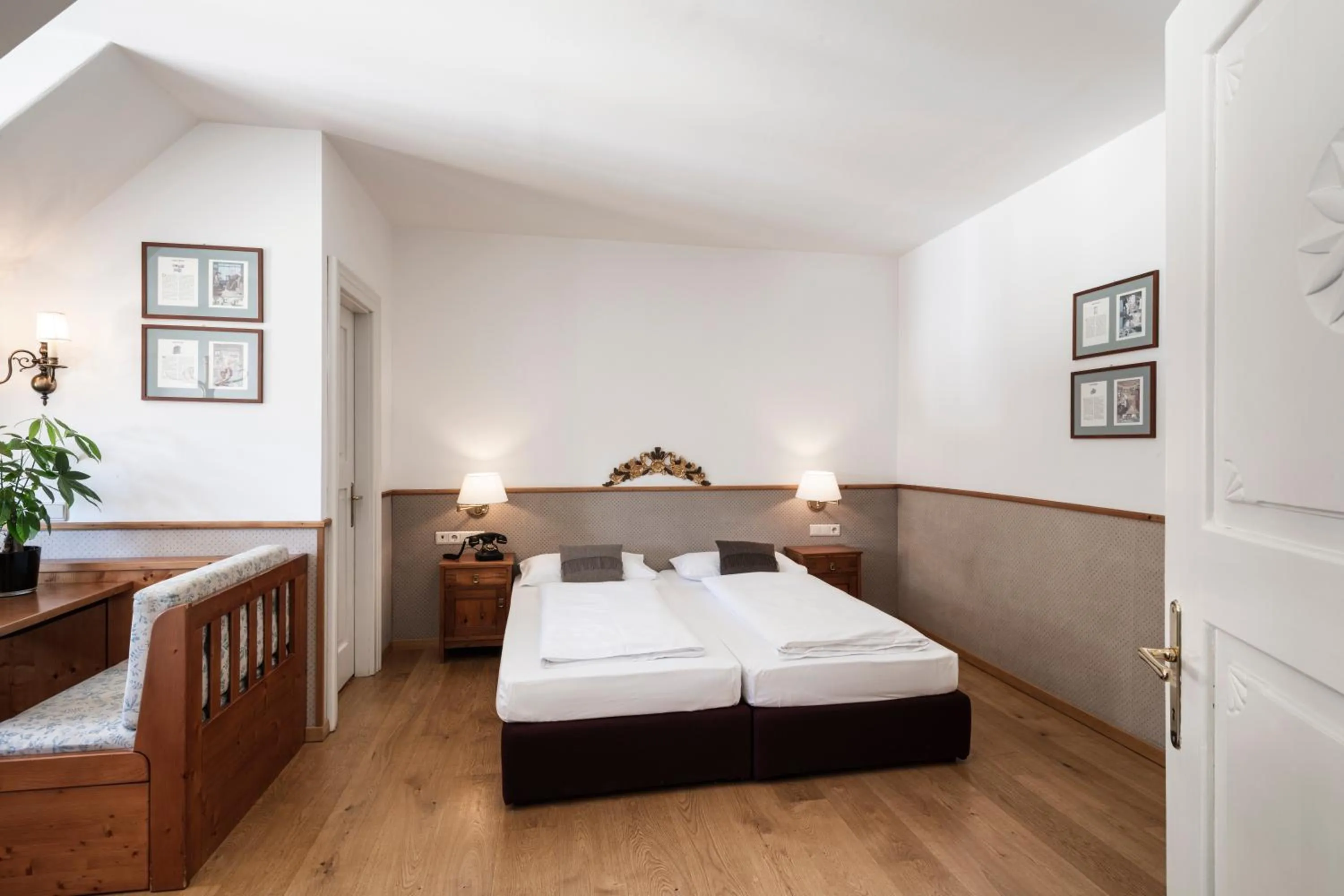 Bed in Classic Hotel Am Stetteneck