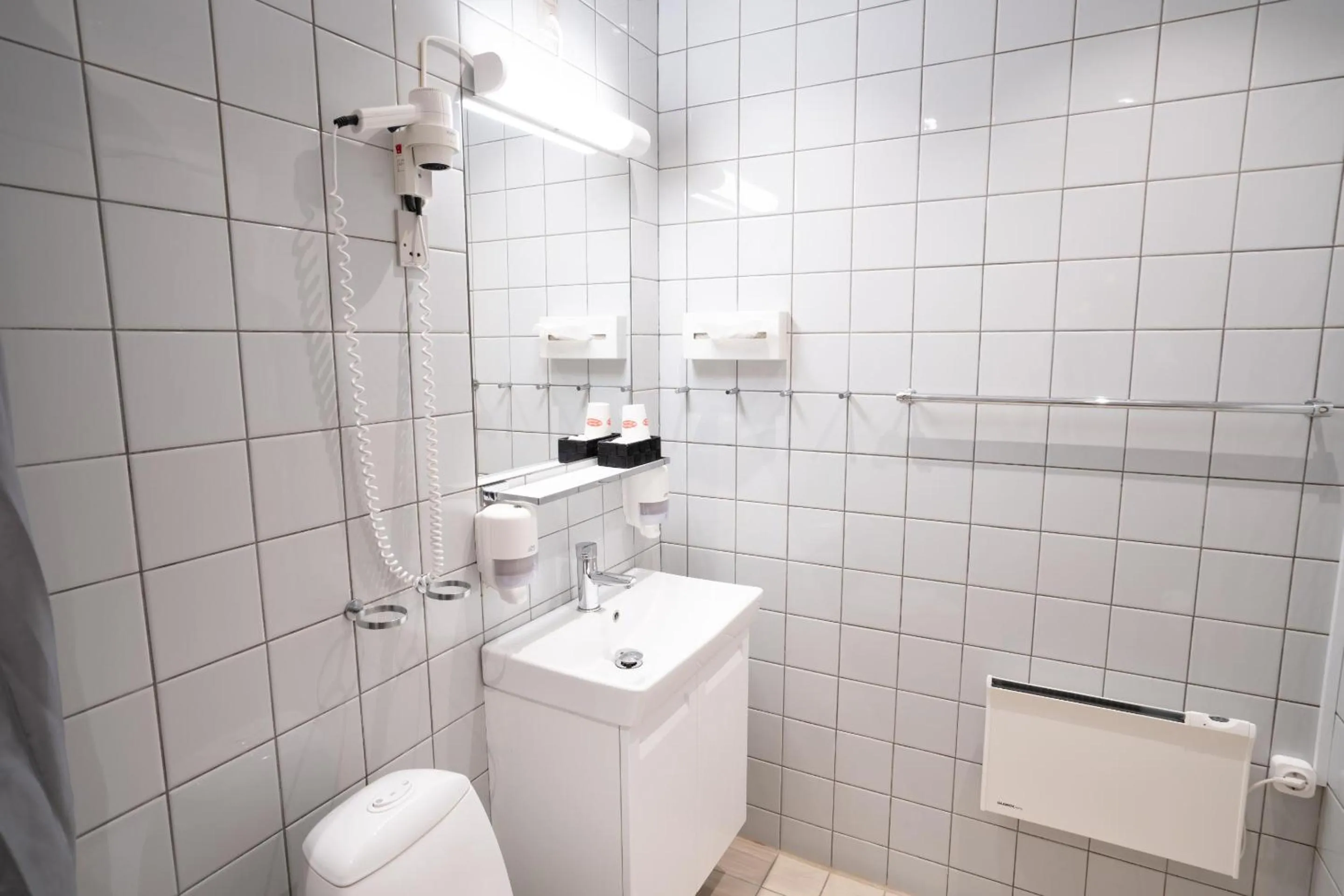 Shower in Hotel Norden