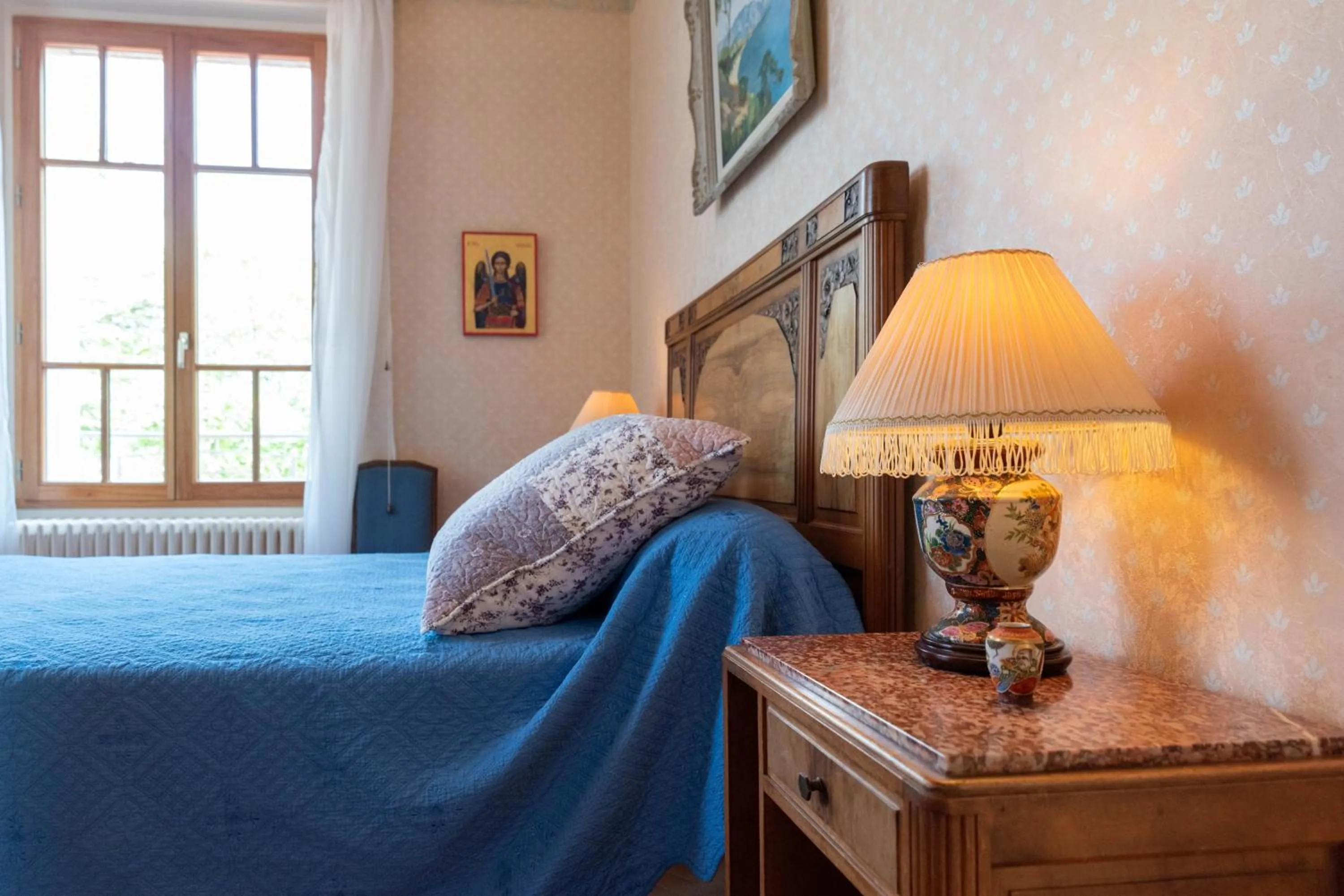 Bed in La Maison de Mireille