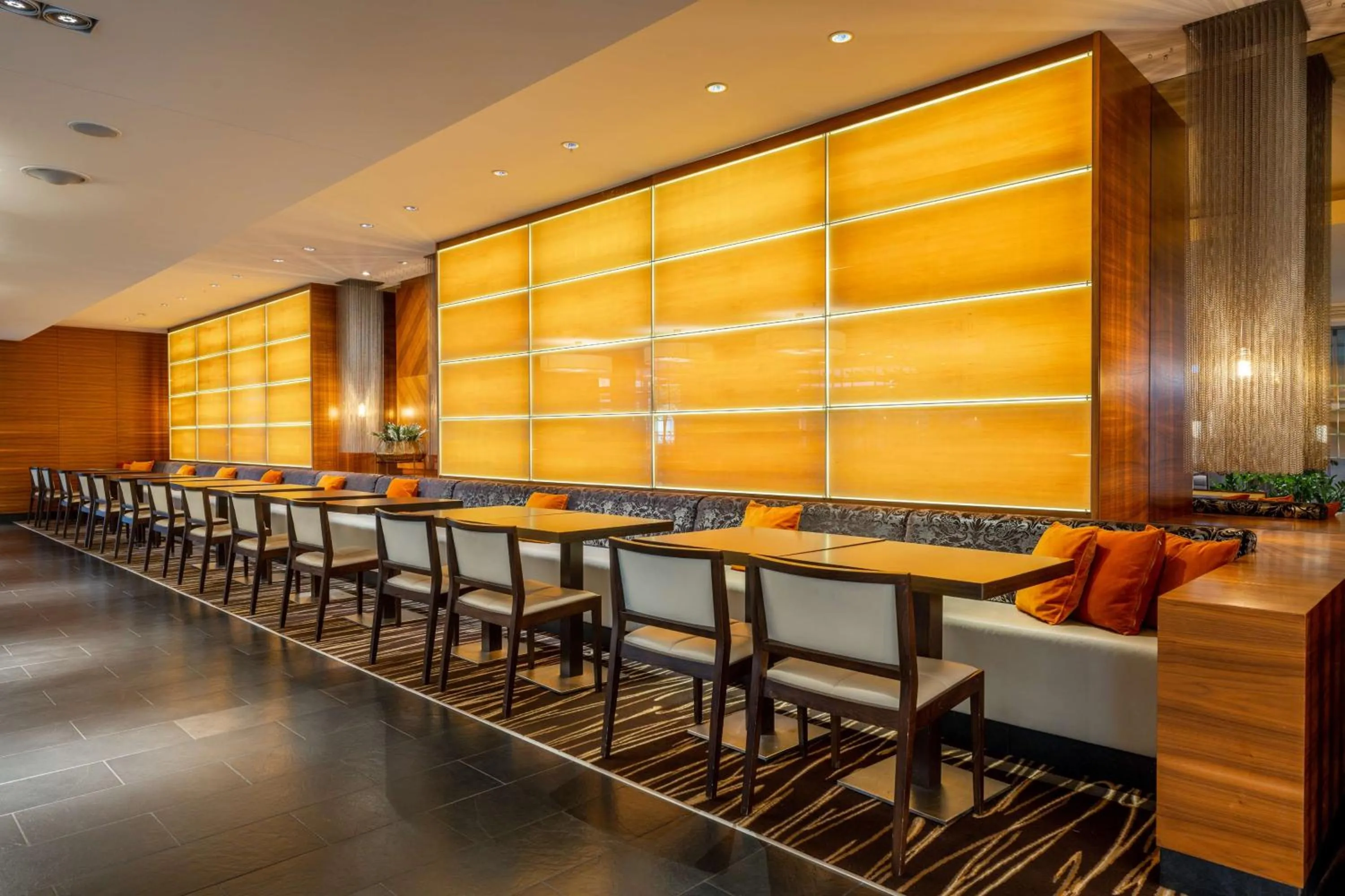 Restaurant/places to eat in Radisson Blu Elizabete Hotel, Riga