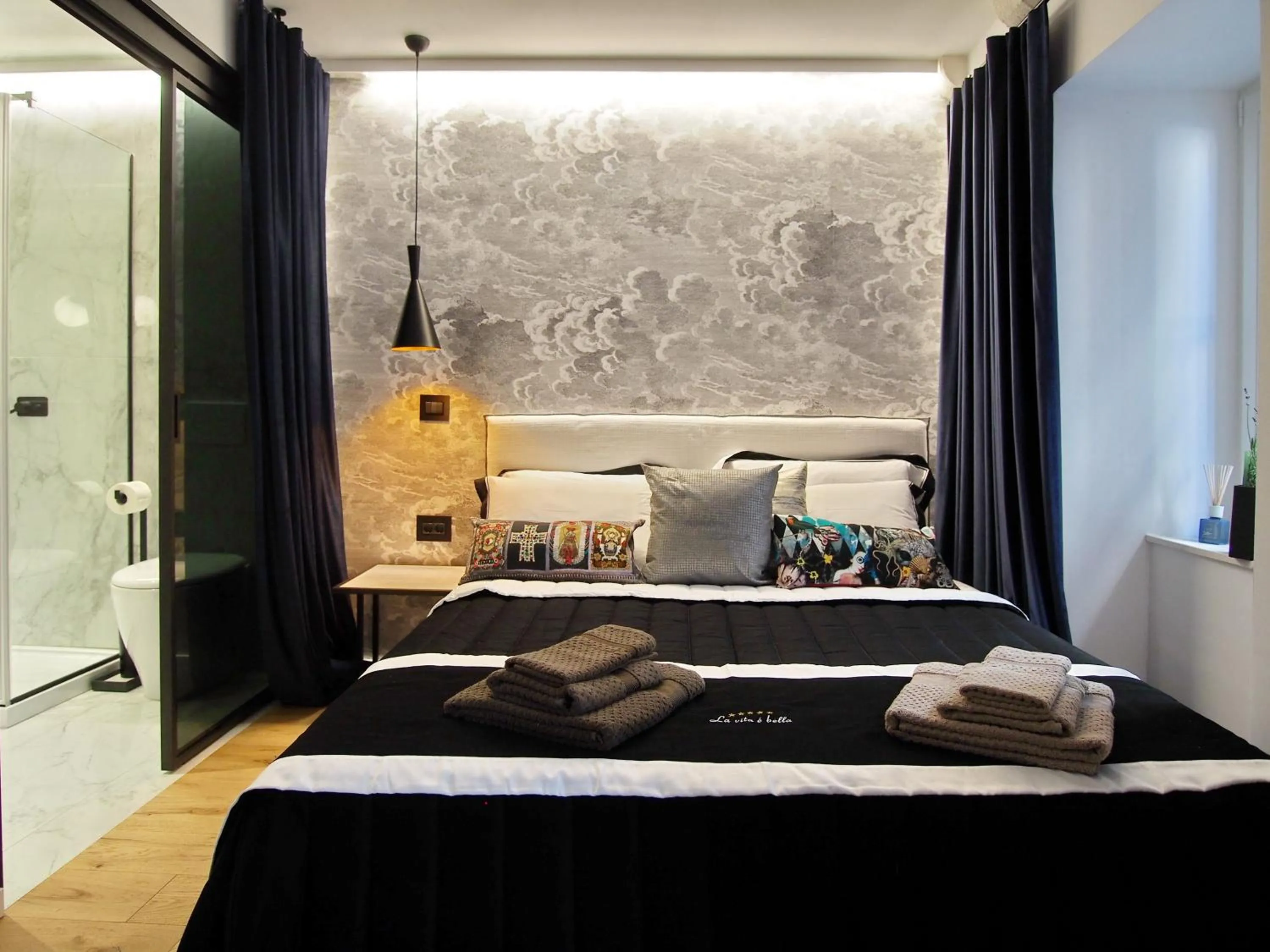 Bed in La Vita e Bella II