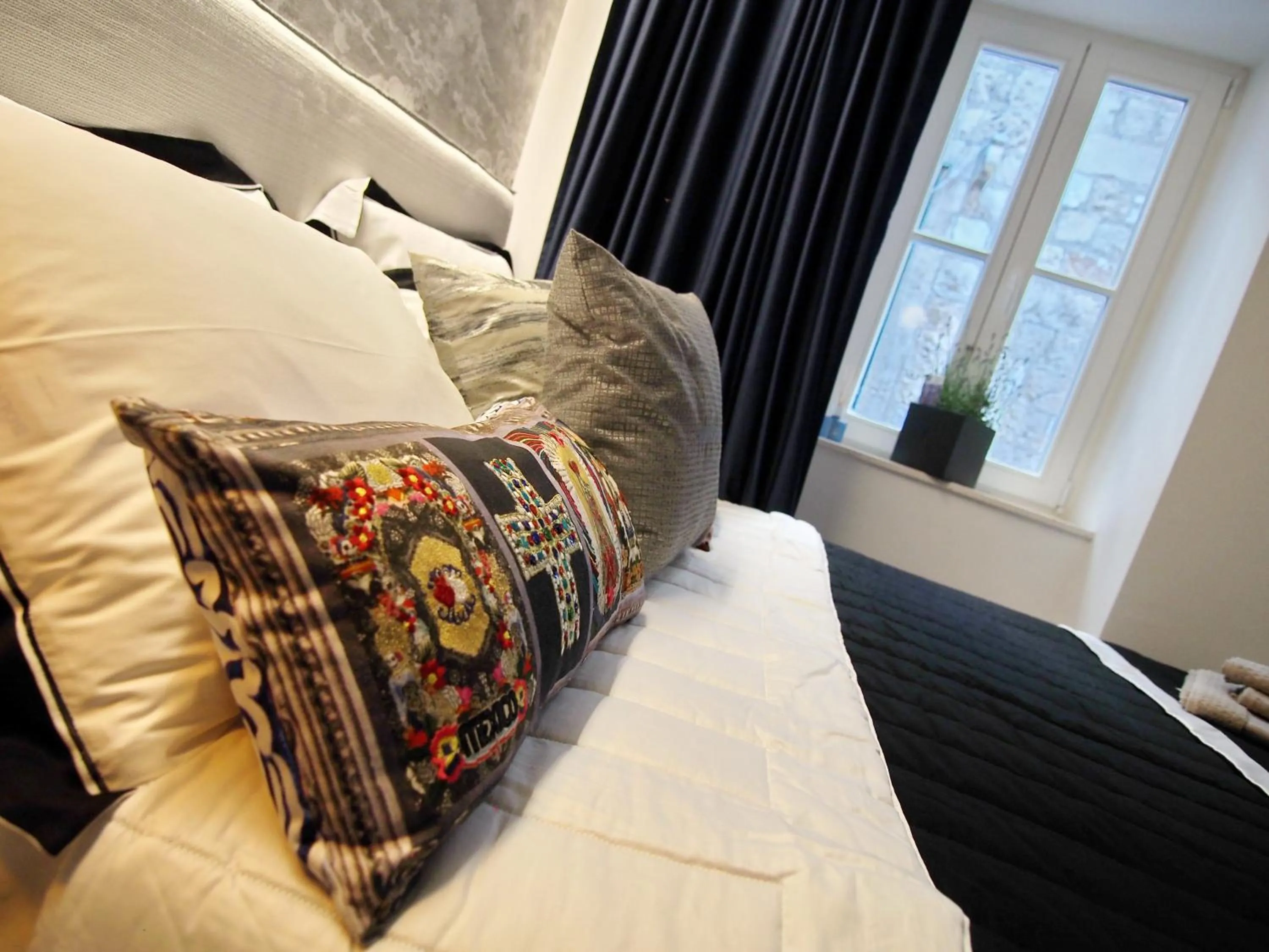 Bed in La Vita e Bella II