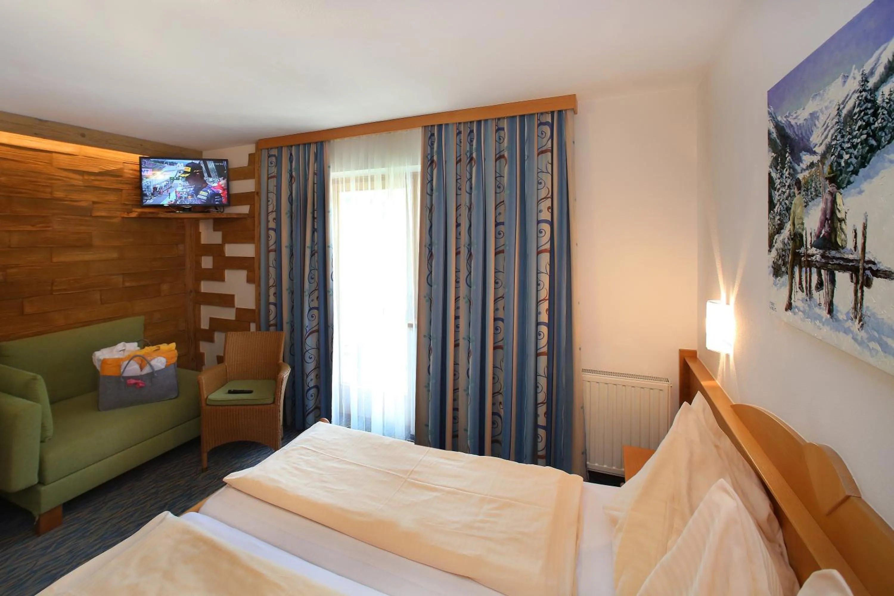 Bed in Hotel Eder Michaela