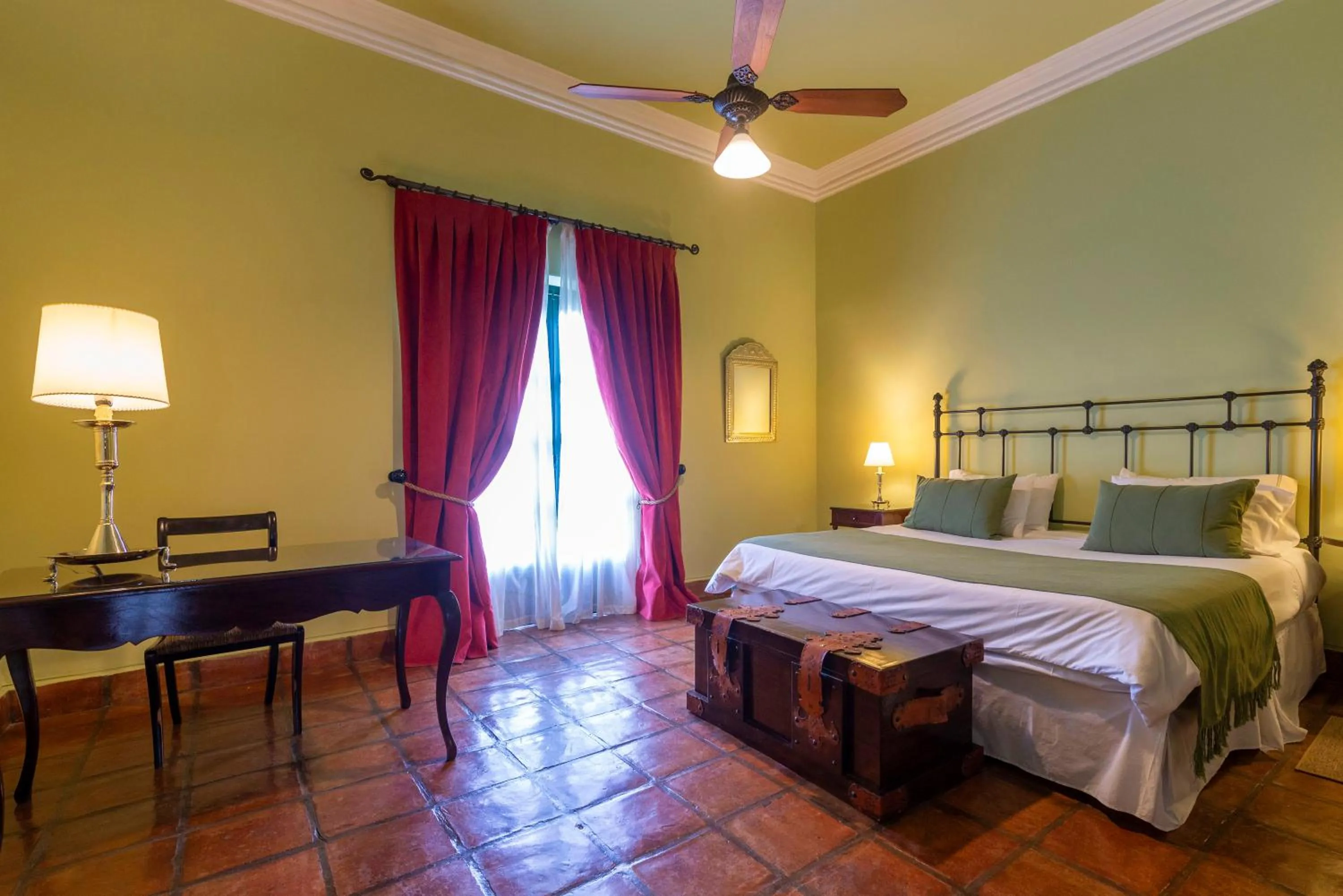 Bed in Patios de Cafayate - Wine Hotel & Restaurant