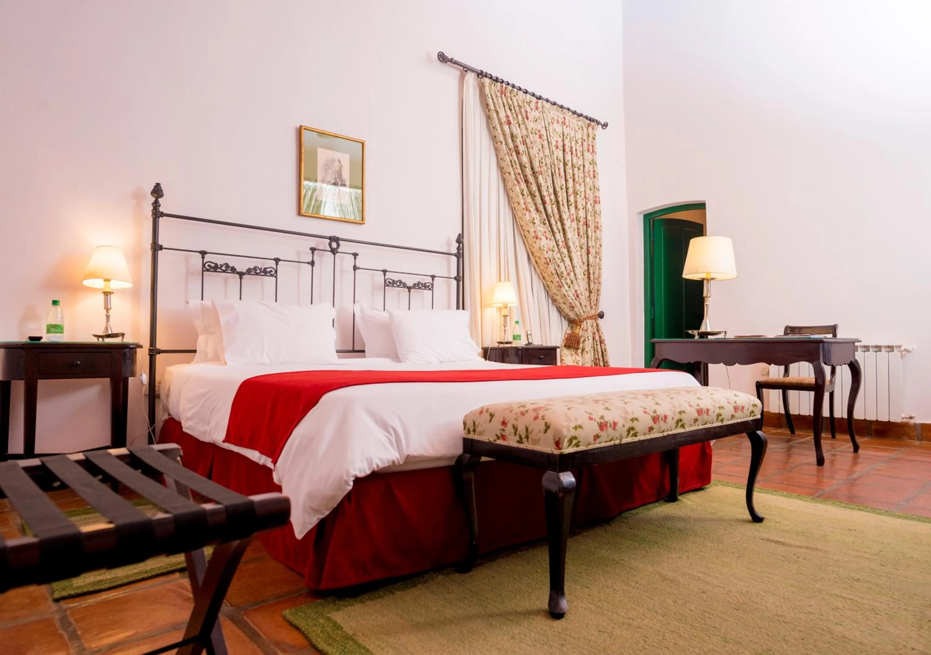 Bed in Patios de Cafayate - Wine Hotel & Restaurant